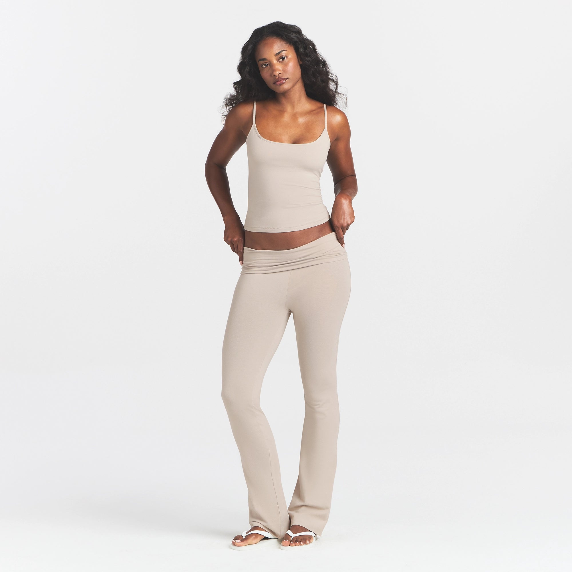 COTTON JERSEY SCOOP NECK CAMI | STONE ON A MODEL FRONT VIEW @ | FOCUS: 0.0, 1.0, 0.9