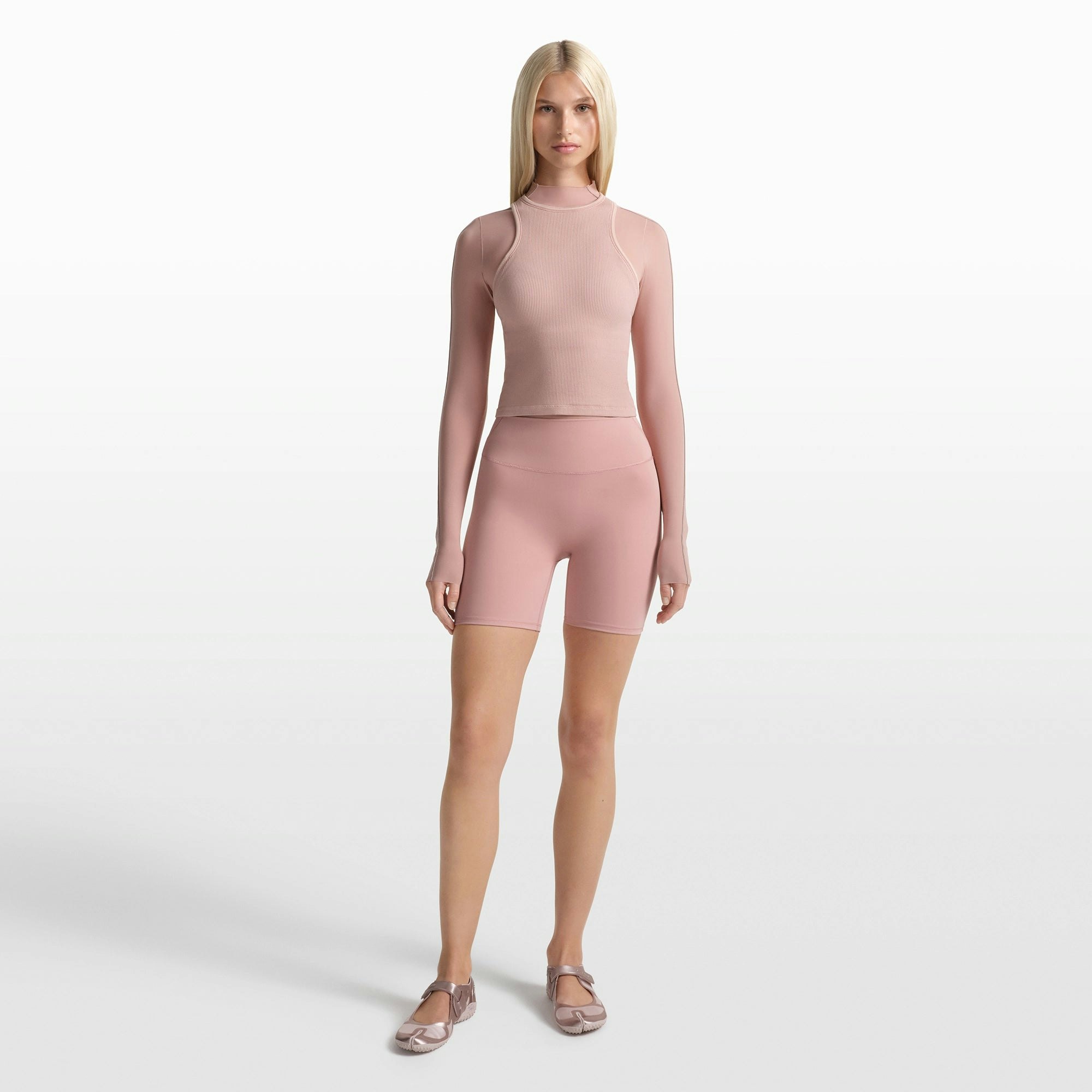 NikeSKIMS RIBBED SEAMLESS RACER FRONT TANK | HIMALAYAN ON A MODEL FRONT VIEW