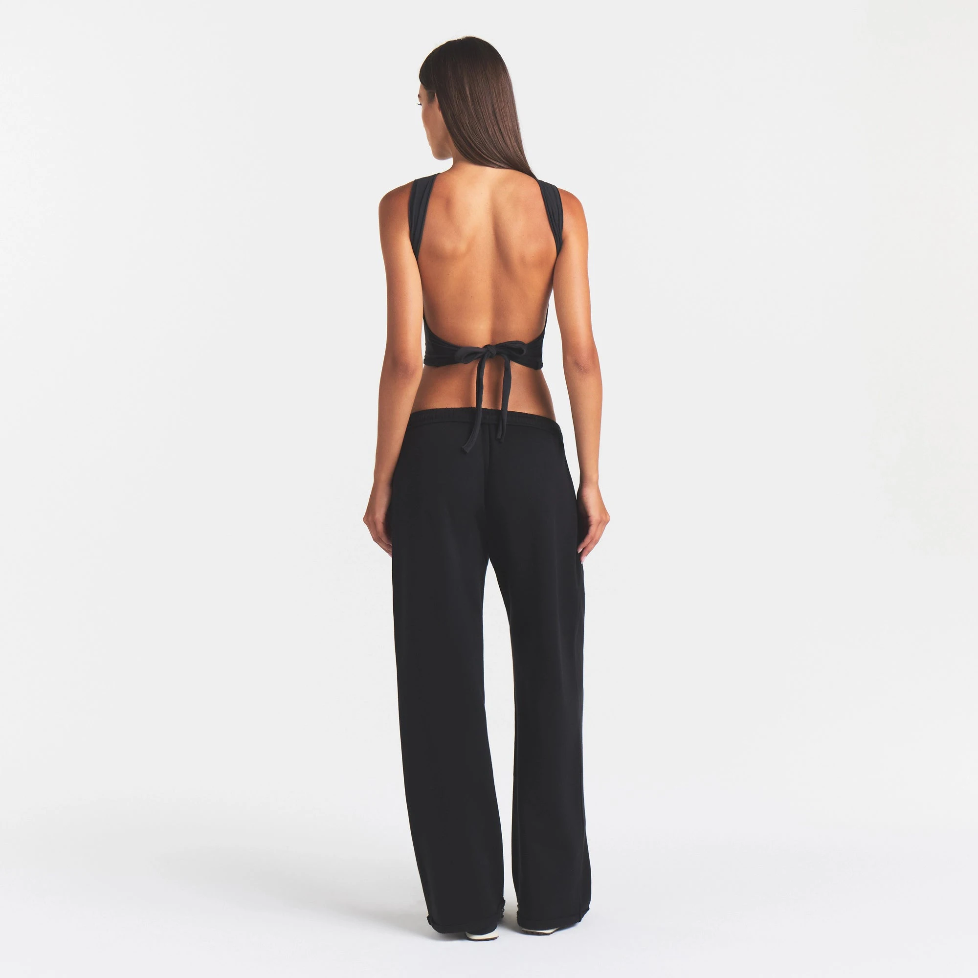 COTTON JERSEY TIE BACK TANK | SOOT & LAYS FLAT ON A WHITE BACKGROUND | FLT
