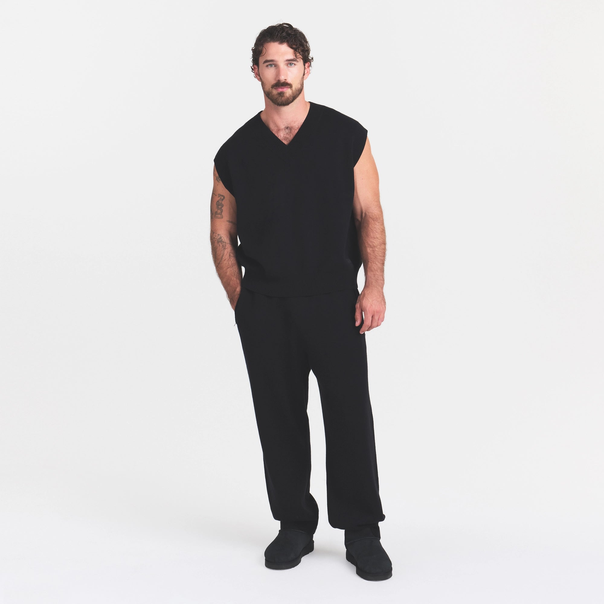 COTTON KNIT MENS SWEATER VEST | ONYX ON A MODEL FRONT VIEW @ | FOCUS: 0.0, 1.0, 0.9