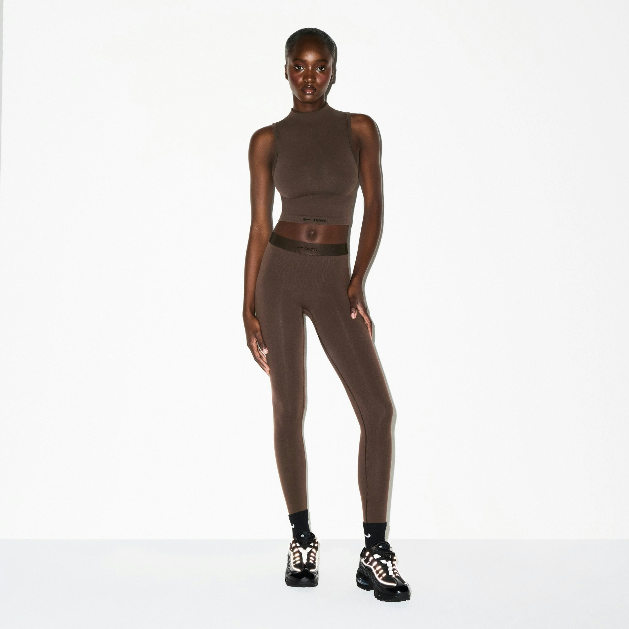 NikeSKIMS VINTAGE SEAMLESS MOCK NECK BRA TOP | PHOENIX ON A MODEL FRONT VIEW @ | FOCUS: 0.0, 1.0, 0.9