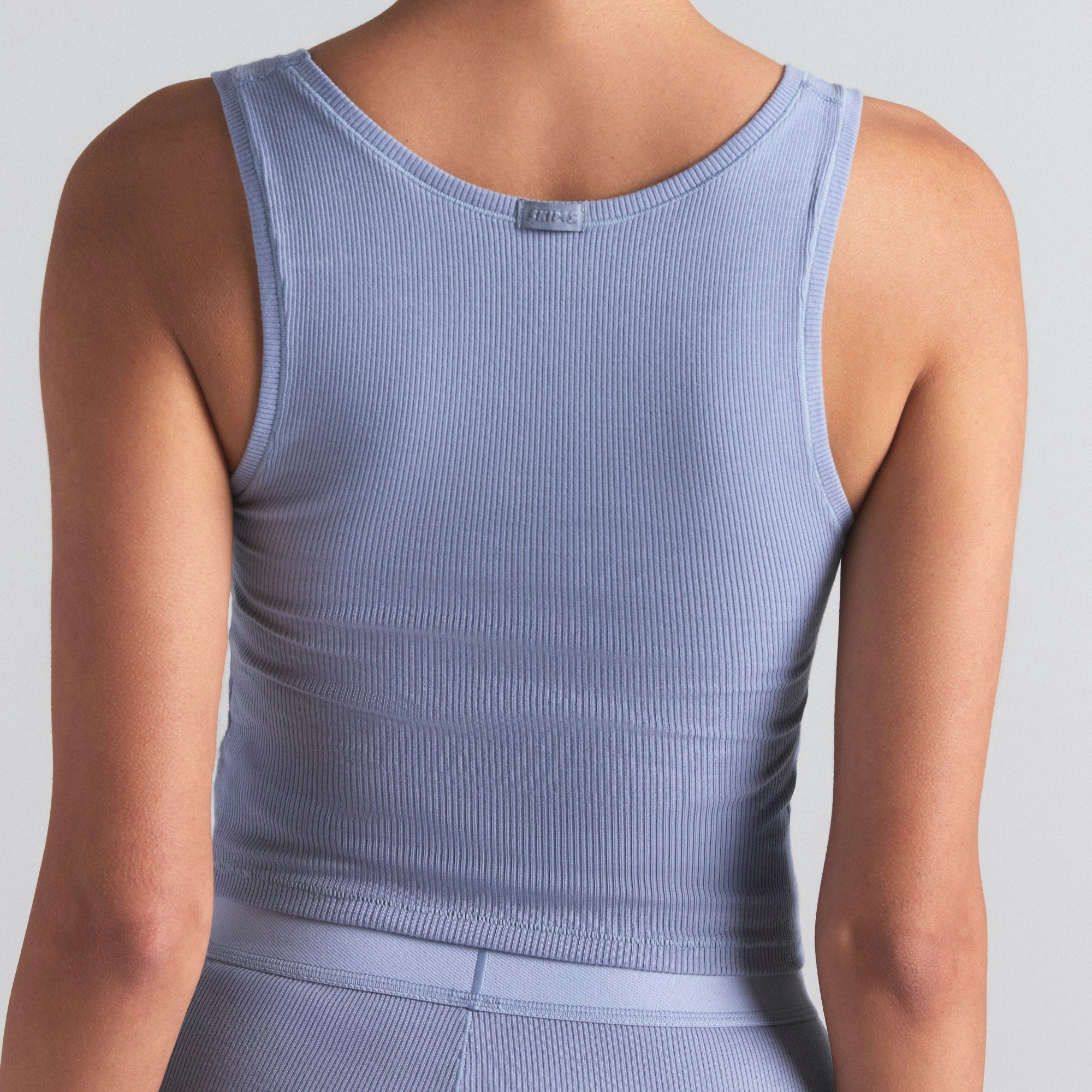 COTTON RIB TANK 3-PACK | BLUE QUARTZ CLOUD MULTI ON A MODEL SIDE  ON A MODEL FRONT VIEW | FOCUS: 0.0, 1.0, 0.9