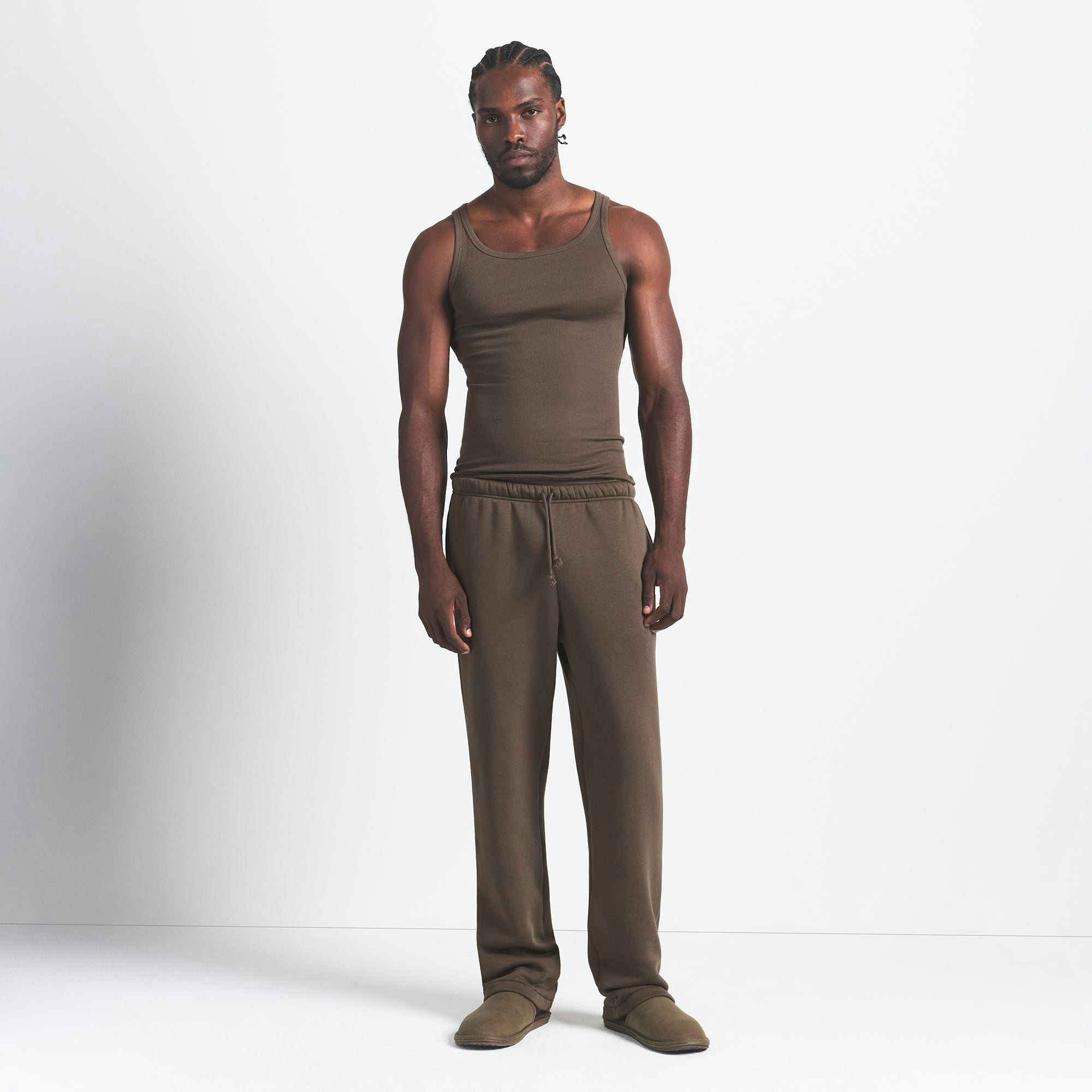 SKIMS Cotton MENS RIB TANK 3-PACK | DRIFTWOOD MULTI ON A MODEL FRONT VIEW @ | FOCUS: 0.0, 1.0, 0.9