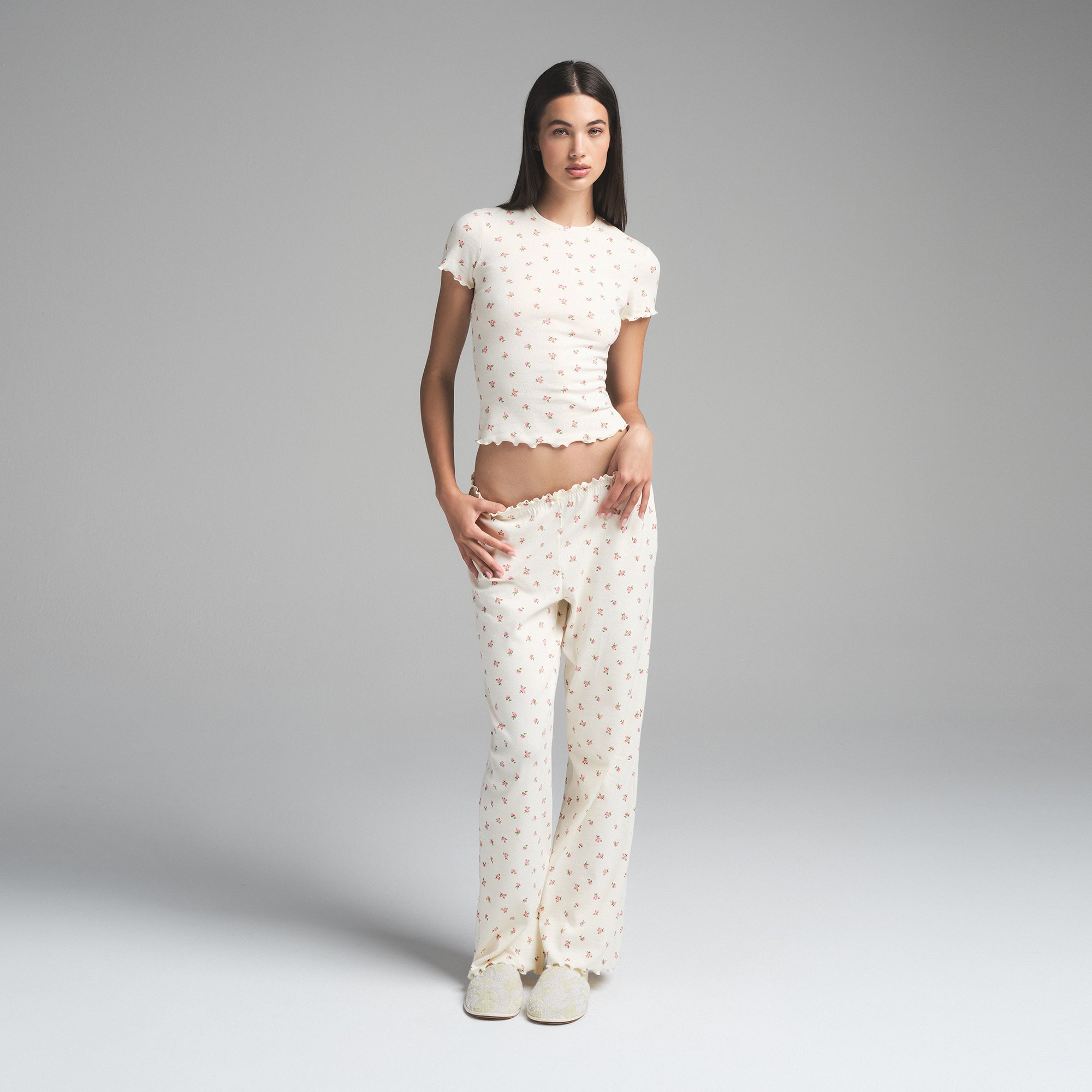 LOGO POINTELLE T-SHIRT | CHERRY BLOSSOM