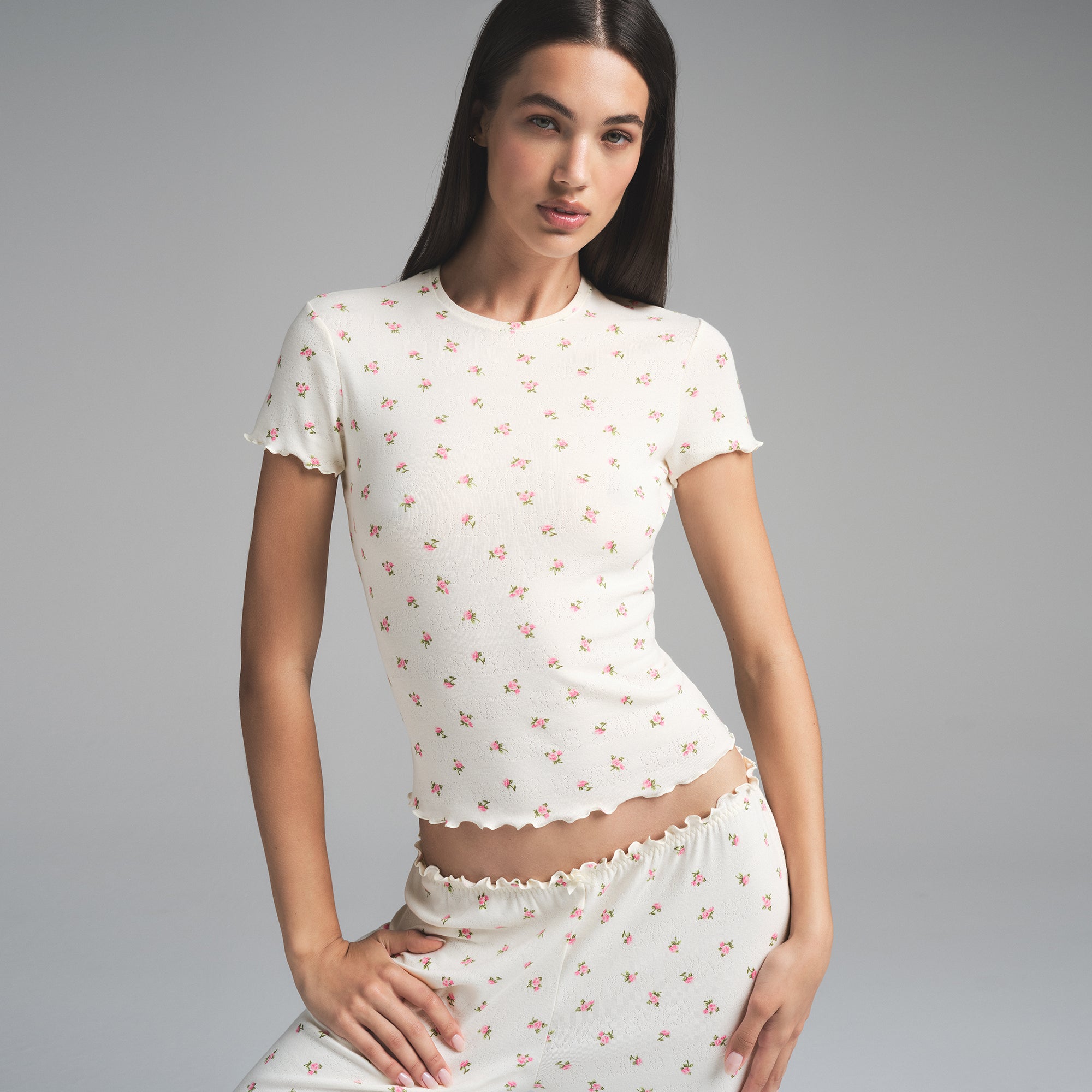 LOGO POINTELLE T-SHIRT | MARBLE PINK ROSEBUD PRINT