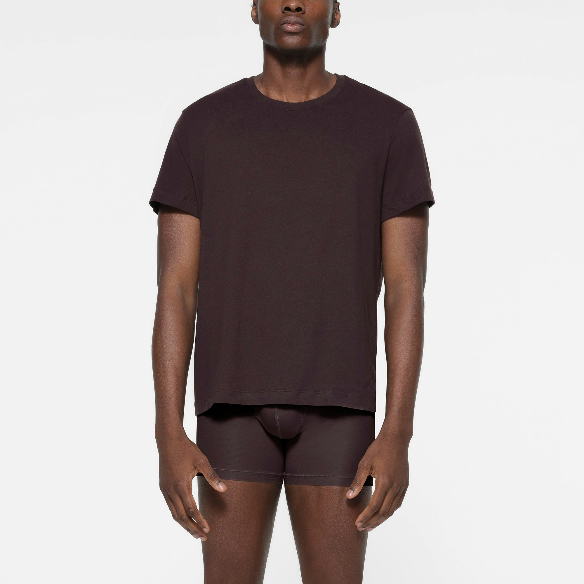 SKIMS COTTON MENS CLASSIC T-SHIRT | PHOENIX ON A MODEL FRONT VIEW