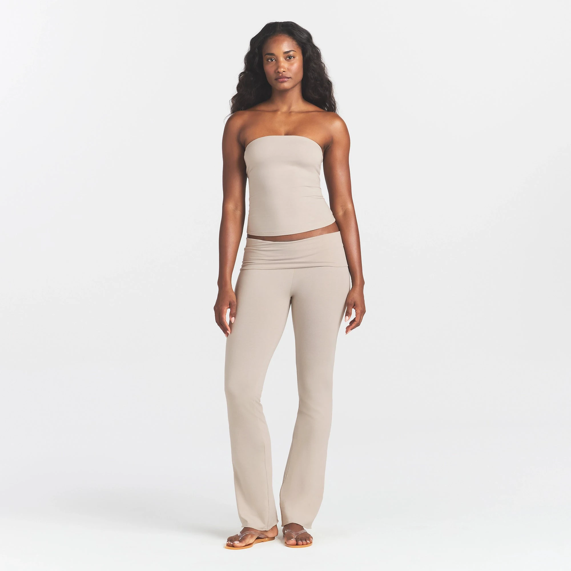 COTTON JERSEY TUBE TOP | STONE ON A MODEL FRONT VIEW @ | FOCUS: 0.0, 1.0, 0.9