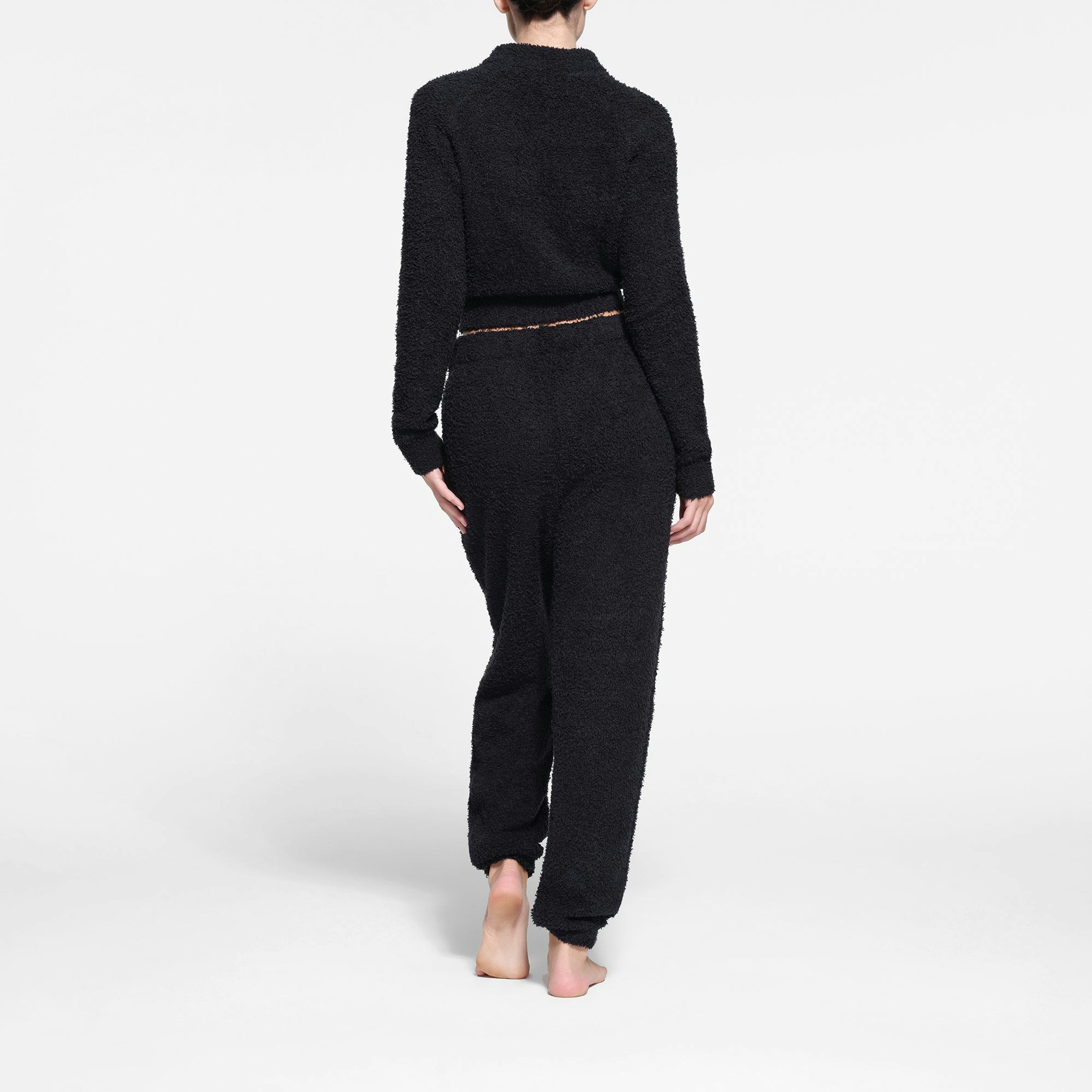 COZY KNIT ZIP UP | ONYX ADDITIONAL FABRIC DETAILS | about this fabric 