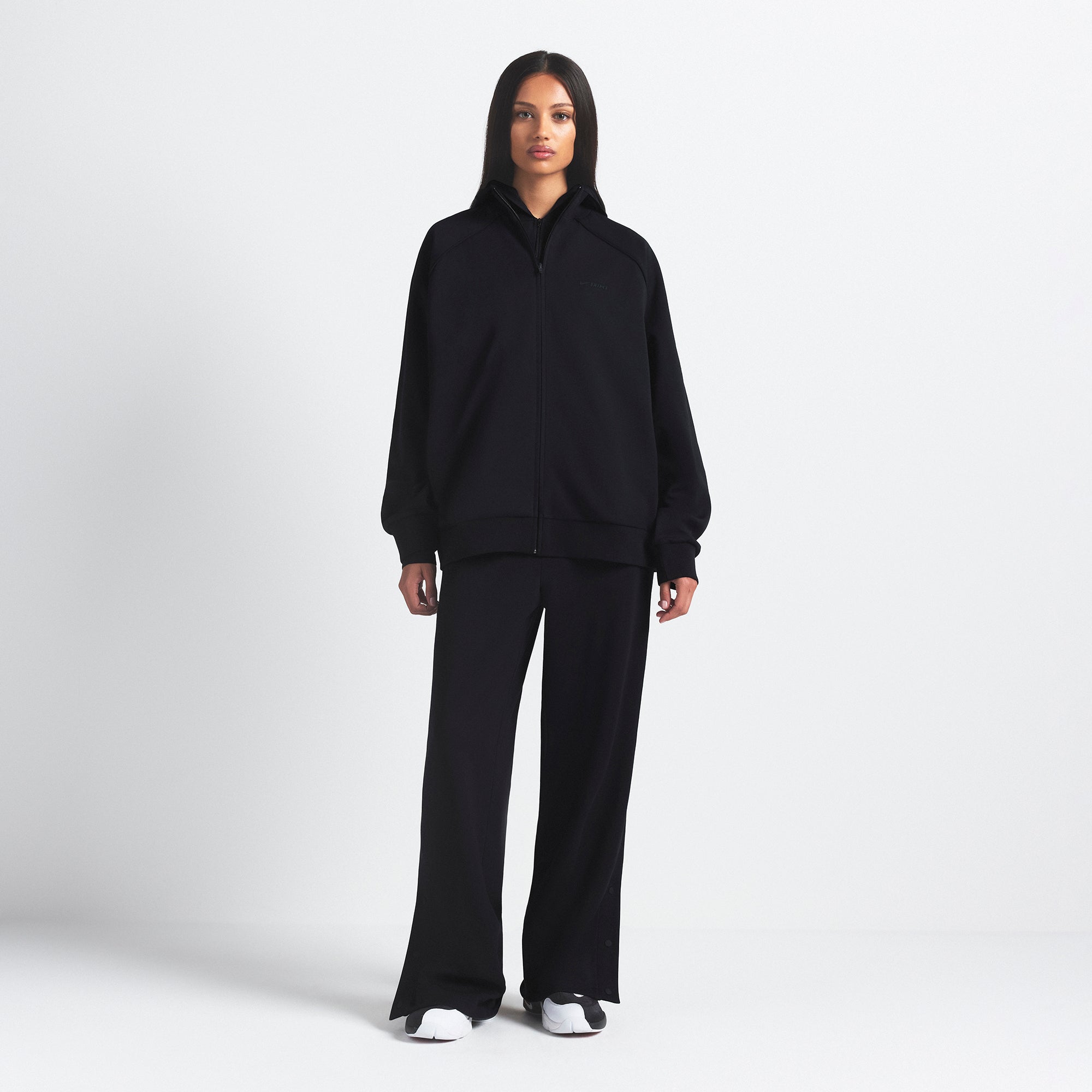 NikeSKIMS MATTE TRICOT OVERSIZED TRACK JACKET | OBSIDIAN