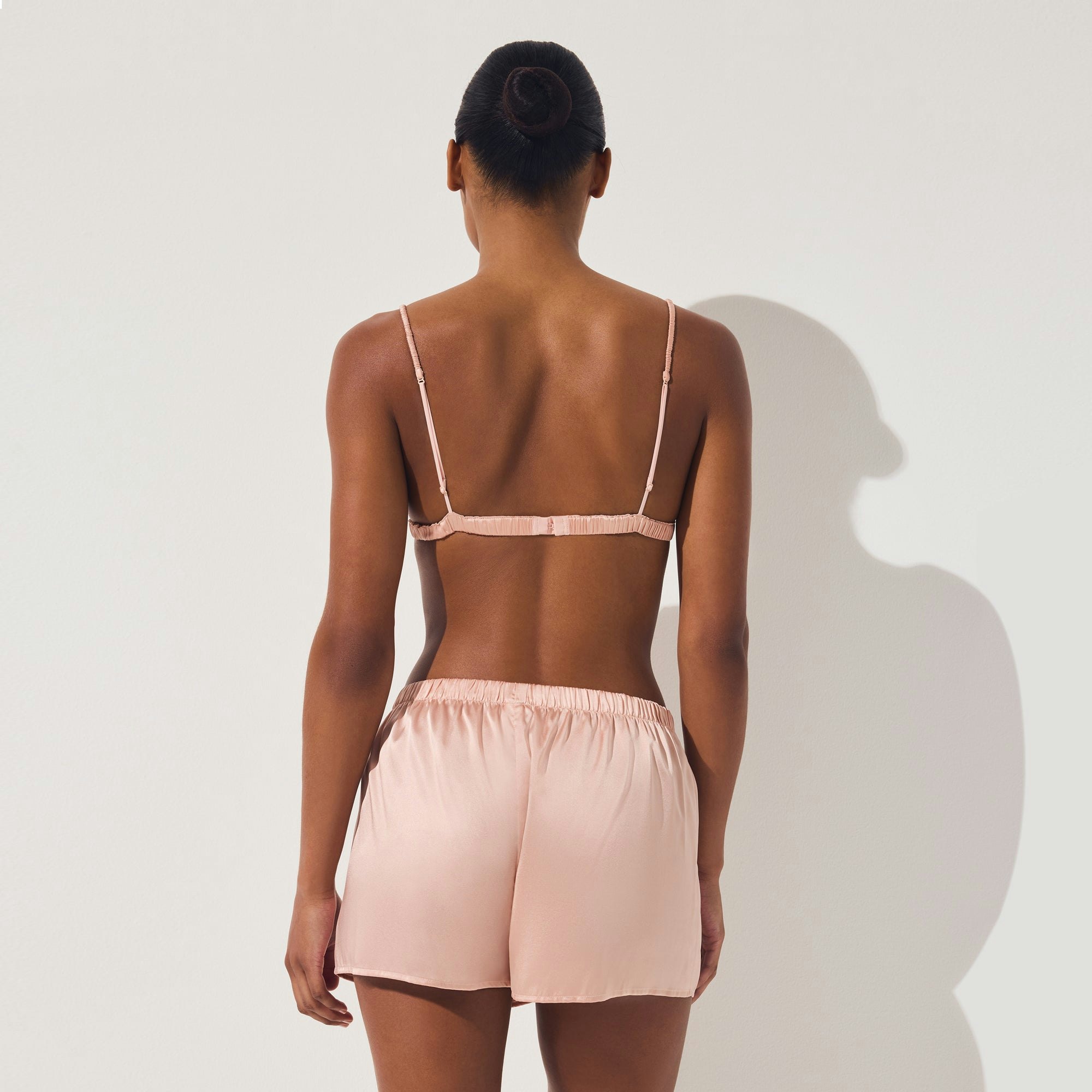 SILK TRIANGLE BRALETTE | VILLA ON A MODEL SIDE VIEW | FOCUS: 0.0, 1.0, 0.9