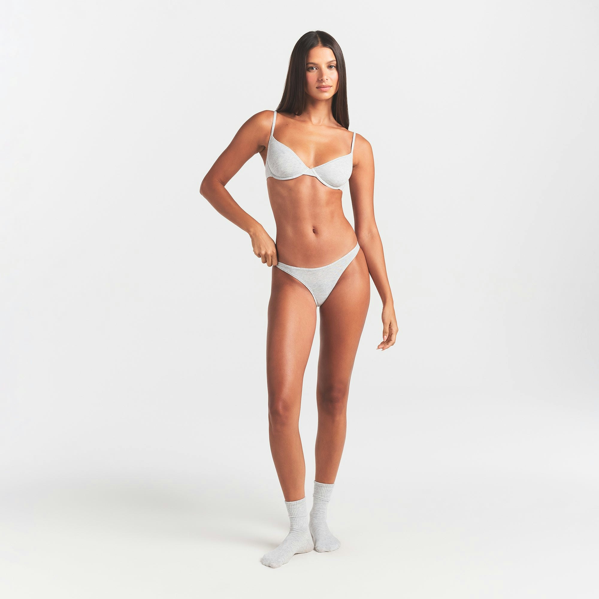 EVERYDAY COTTON BIKINI | LIGHT HEATHER GREY ON A MODEL FRONT VIEW @ | FOCUS: 0.0, 1.0, 0.9