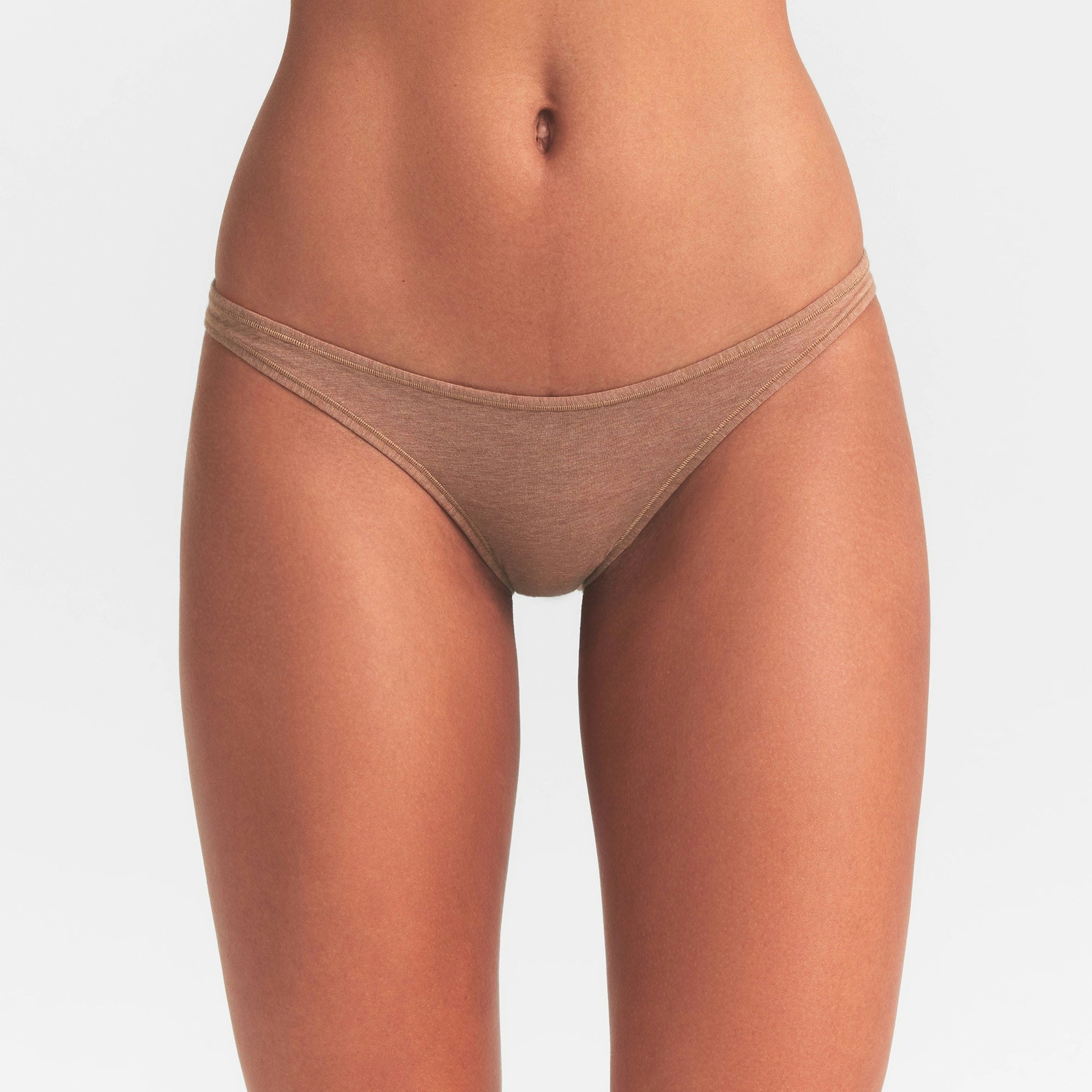 EVERYDAY COTTON BIKINI | SIENNA HEATHER ON A MODEL SIDE VIEW @ | FOCUS: 0.0, 1.0, 0.9