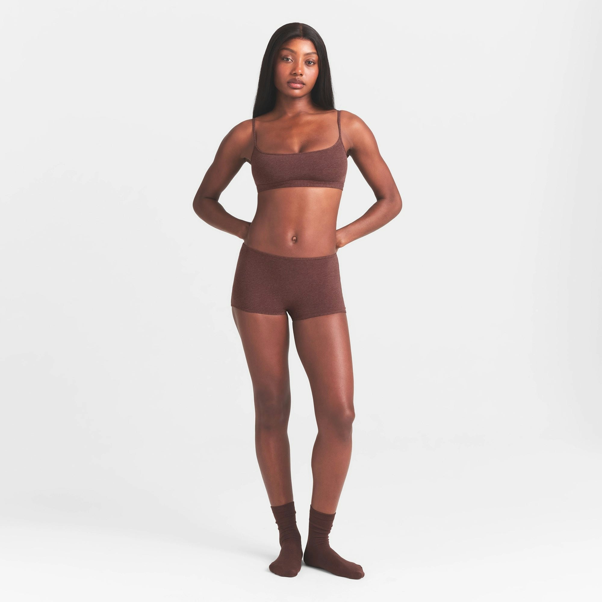EVERYDAY COTTON BOY SHORT | COCOA HEATHER ON A MODEL FRONT VIEW @ | FOCUS: 0.0, 1.0, 0.9