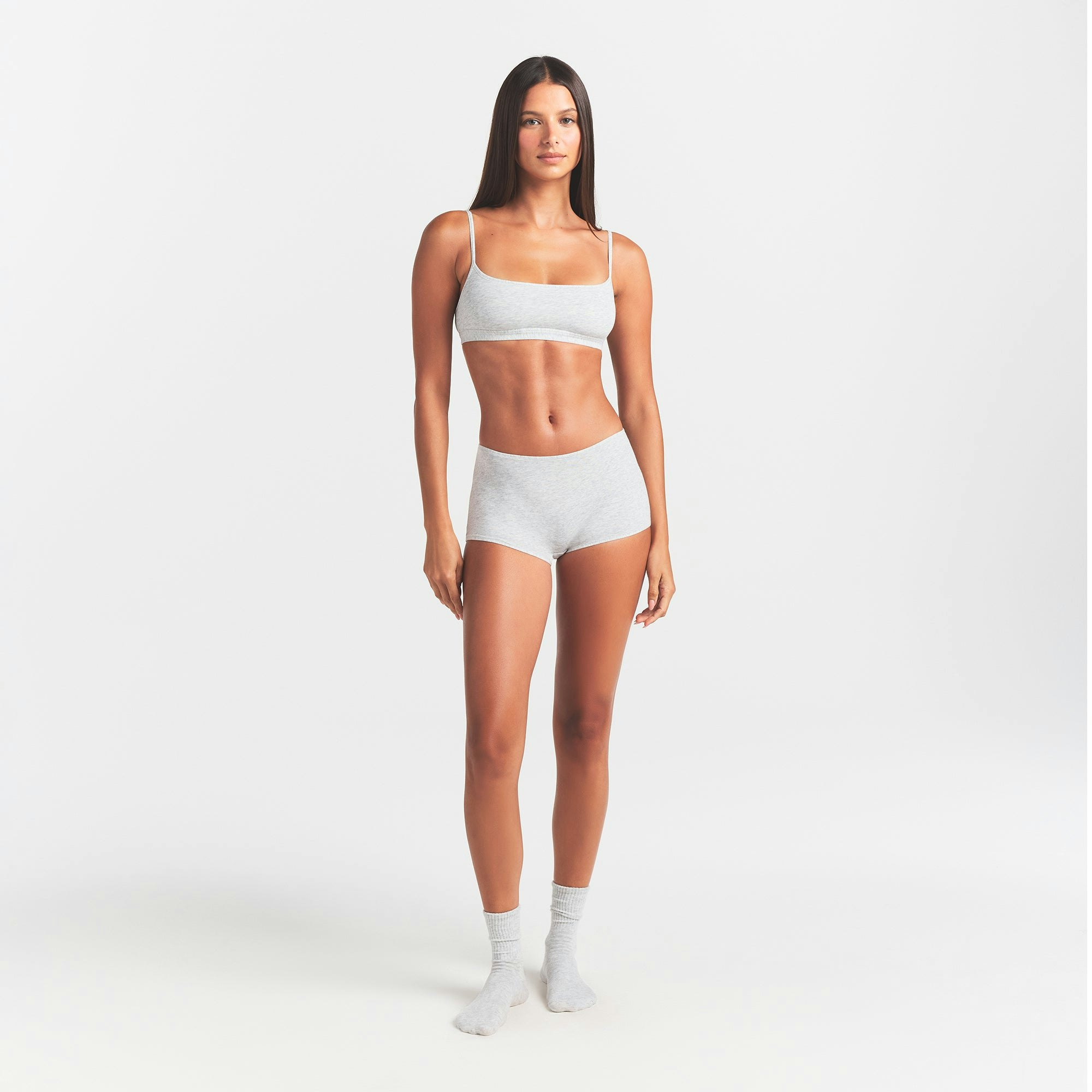 EVERYDAY COTTON BOY SHORT | LIGHT HEATHER GREY ON A MODEL FRONT VIEW @ | FOCUS: 0.0, 1.0, 0.9