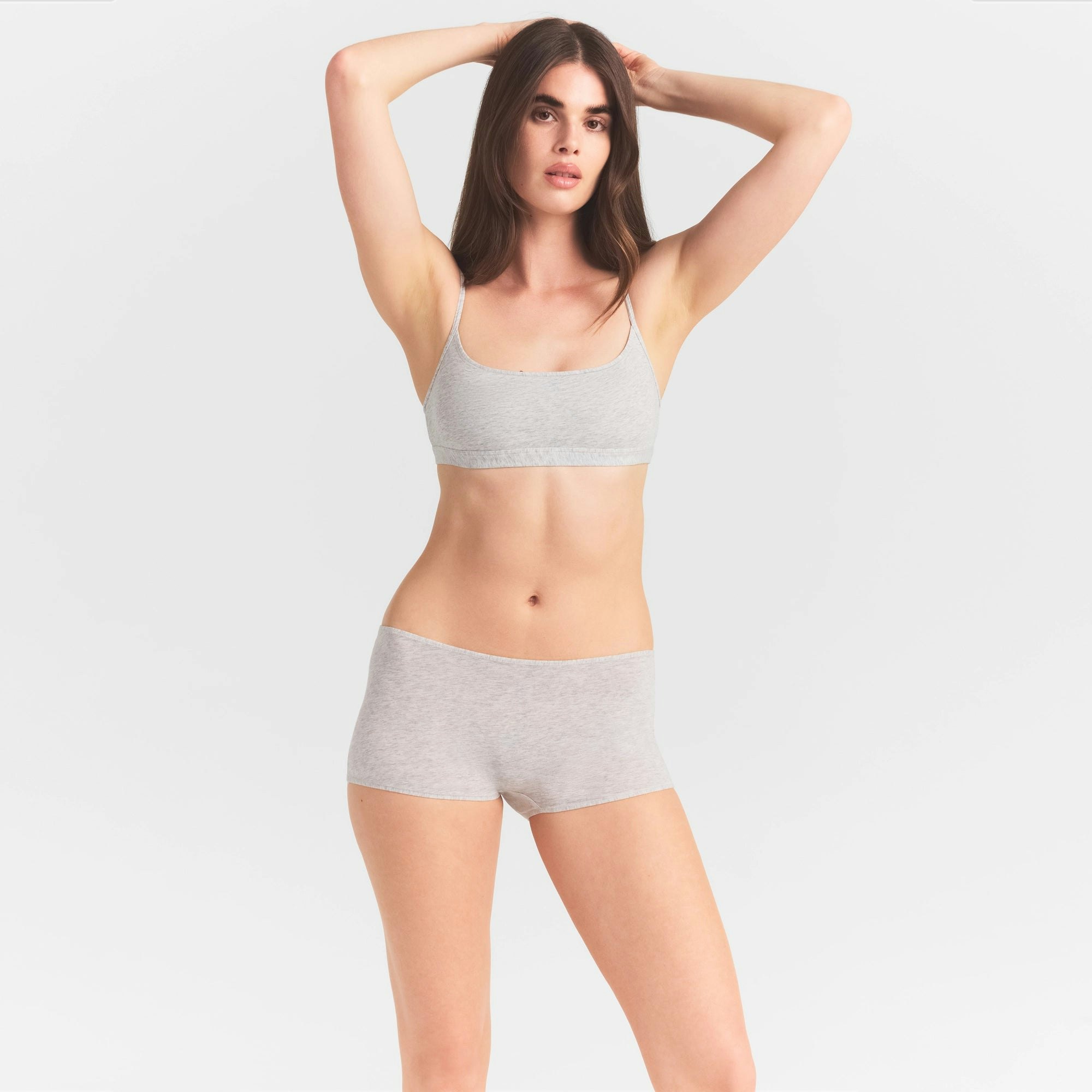 EVERYDAY COTTON BOY SHORT | LIGHT HEATHER GREY ON A MODEL SIDE VIEW @ | FOCUS: 0.0, 1.0, 0.9