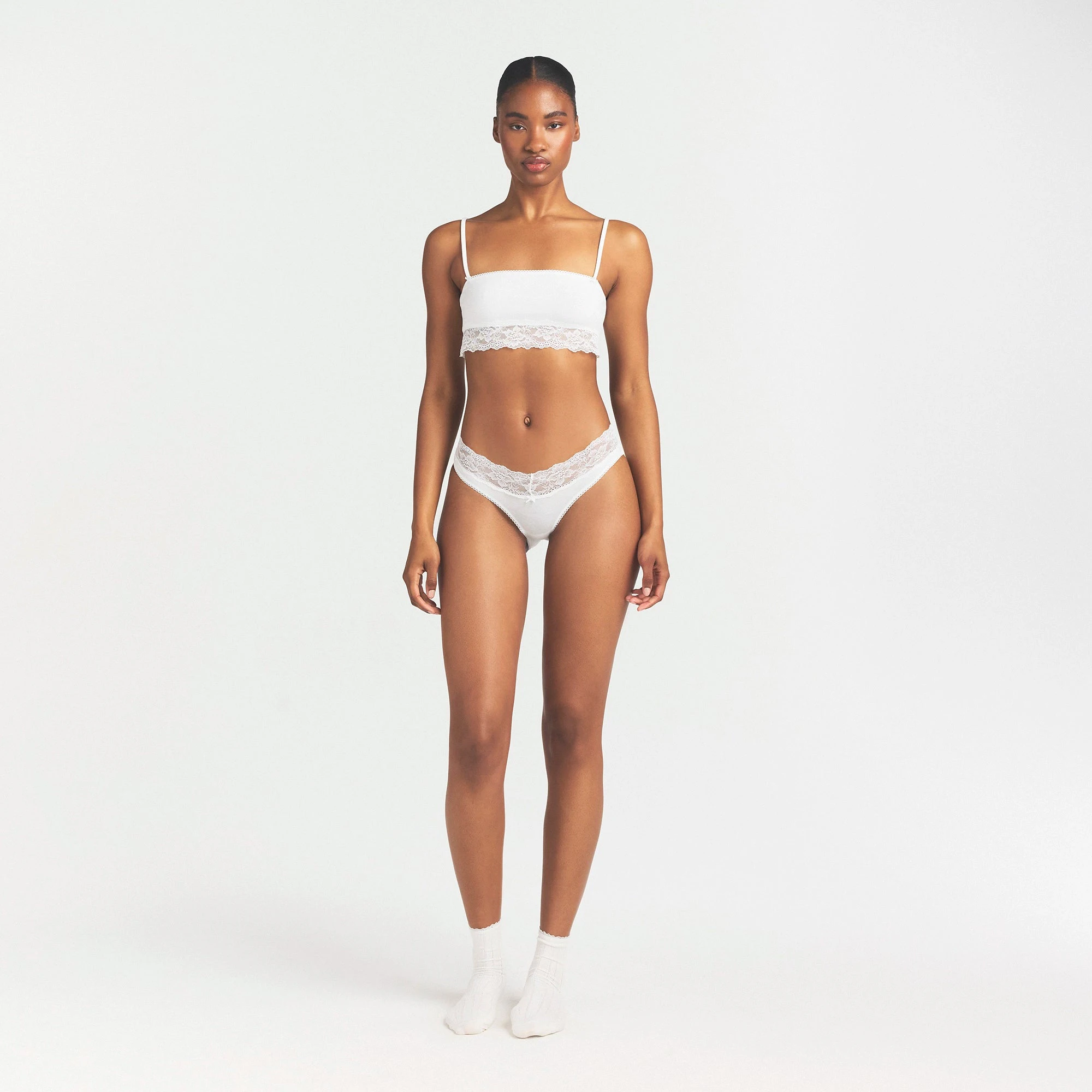 LIGHTWEIGHT COTTON WIDE LACE BRIEF | SNOW ON A MODEL FRONT VIEW @ | FOCUS: 0.0, 1.0, 0.9