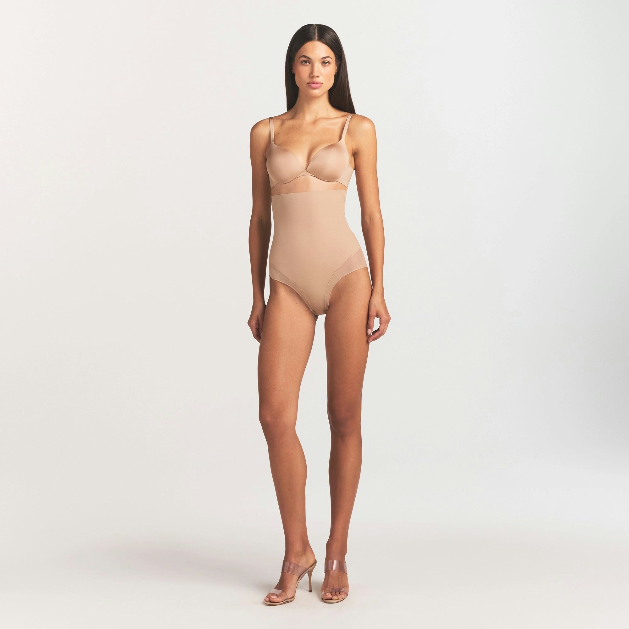POWER MESH SHAPEWEAR CORE SCULPT HIGH-WAISTED BRIEF | CLAY ON A MODEL FRONT VIEW @ | FOCUS: 0.0, 1.0, 0.9
