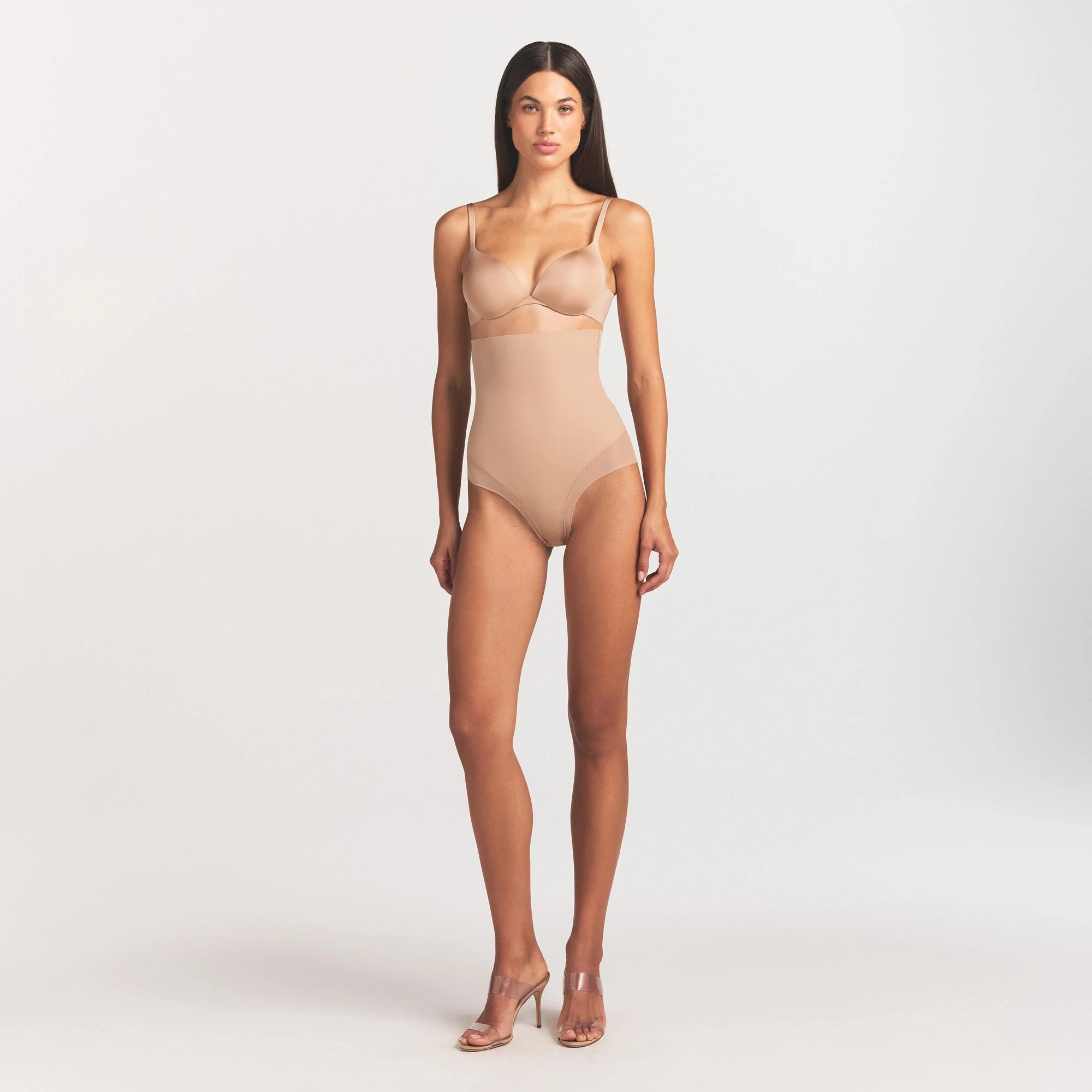 POWER MESH SHAPEWEAR CORE SCULPT HIGH-WAISTED BRIEF | CLAY ON A MODEL FRONT VIEW @ | FOCUS: 0.0, 1.0, 0.9