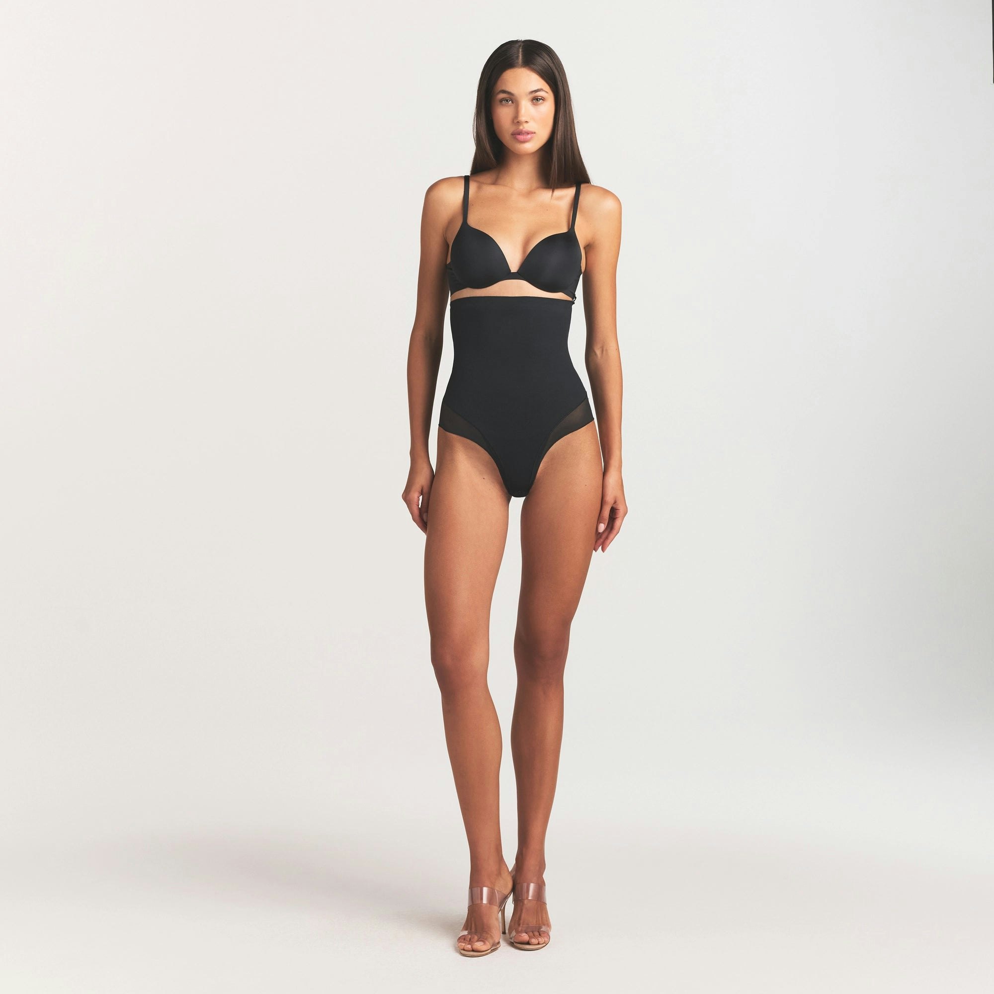 POWER MESH SHAPEWEAR CORE SCULPT HIGH-WAISTED BRIEF | ONYX ON A MODEL FRONT VIEW @ | FOCUS: 0.0, 1.0, 0.9