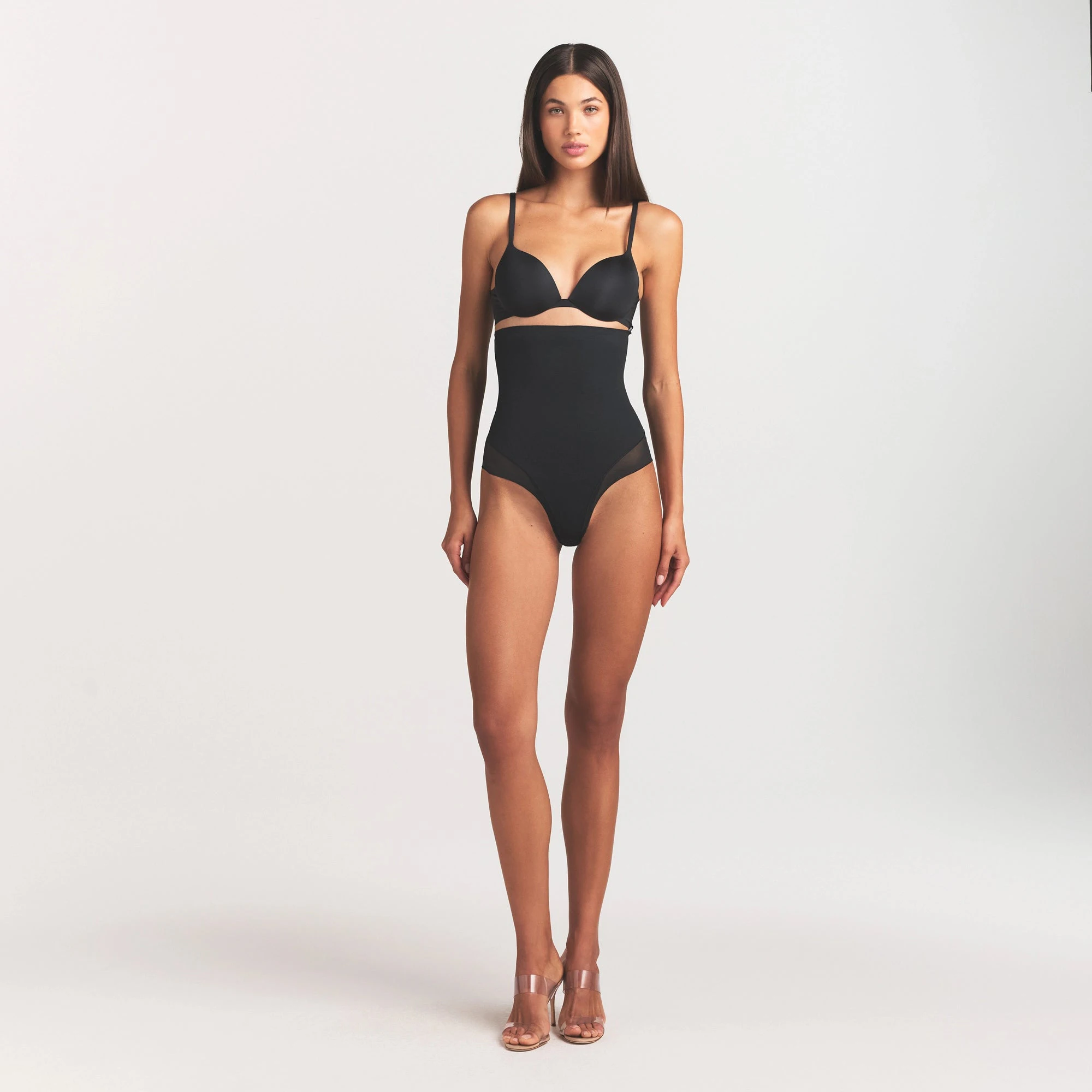 POWER MESH SHAPEWEAR CORE SCULPT HIGH-WAISTED BRIEF | ONYX ON A MODEL FRONT VIEW @