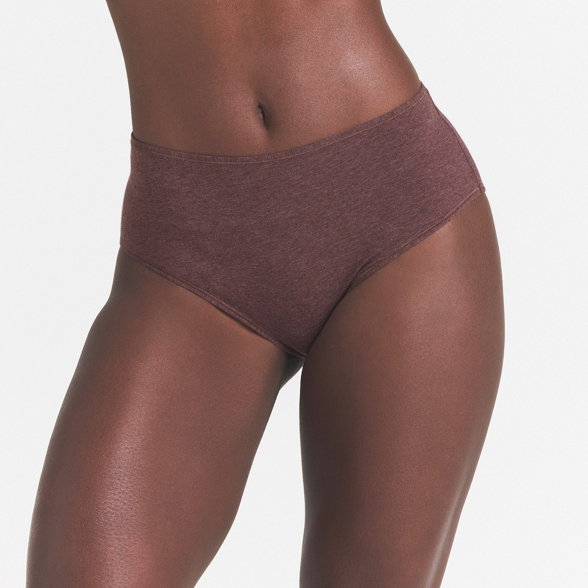 EVERYDAY COTTON BRIEF | COCOA HEATHER ON A MODEL SIDE VIEW @ | FOCUS: 0.0, 1.0, 0.9