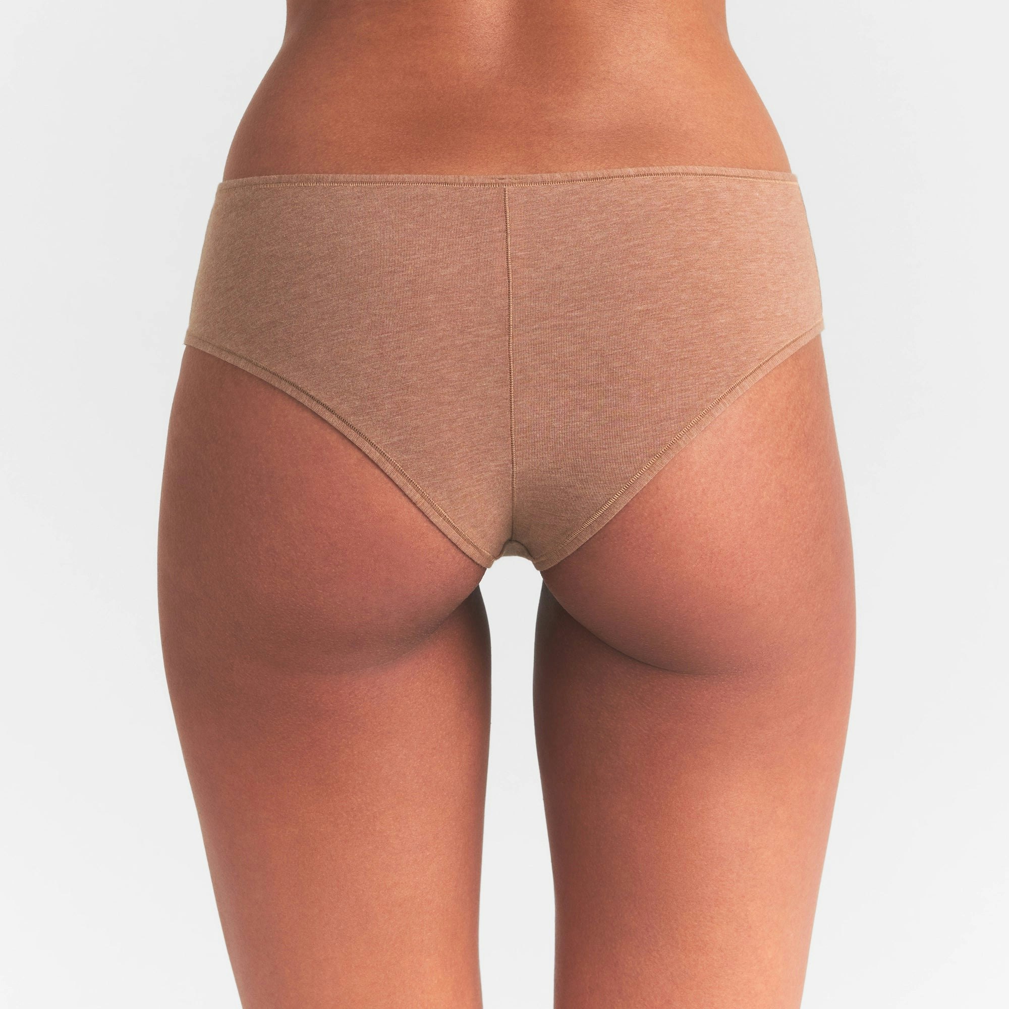 EVERYDAY COTTON HIPSTER | SIENNA HEATHER ON A MODEL SIDE VIEW @ | FOCUS: 0.0, 1.0, 0.9