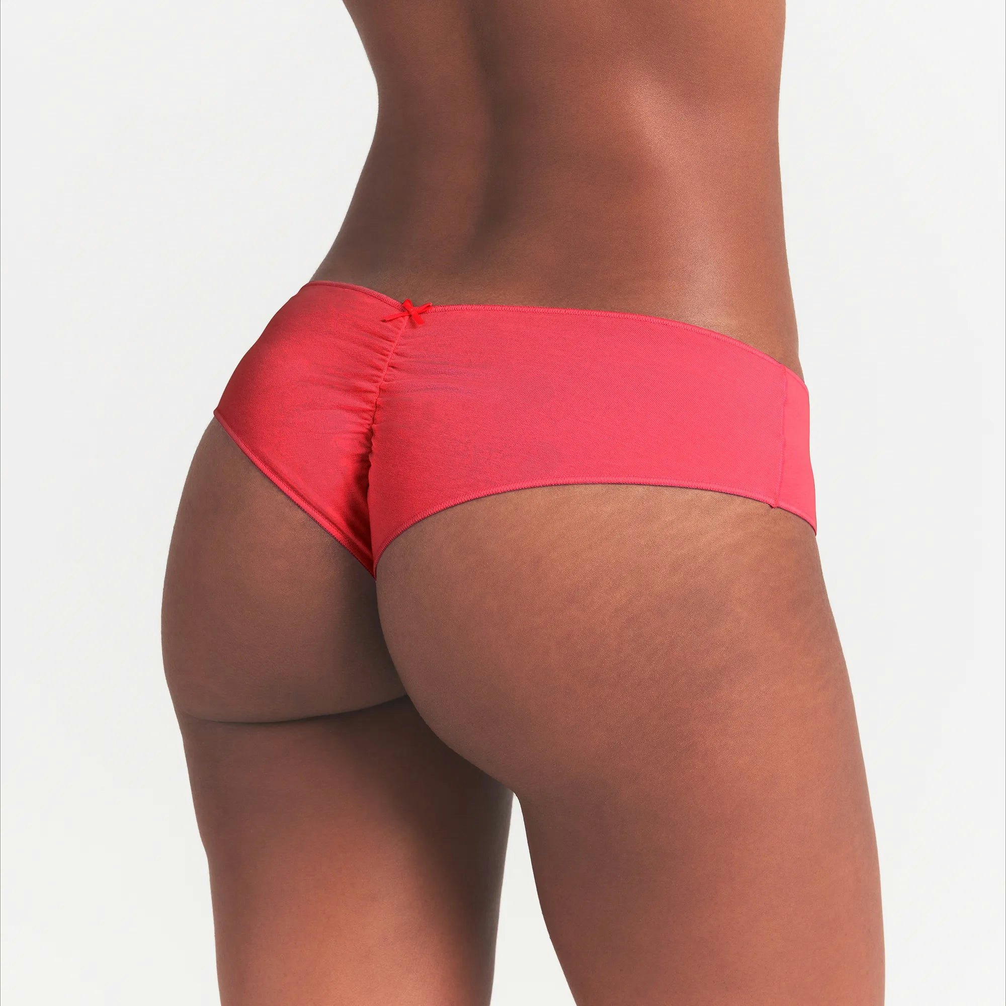 LIGHTWEIGHT COTTON RUCHED BACK HIPSTER 10-PACK | CARNATION MULTI ON A MODEL BACK VIEW @ | FOCUS: 0.0, 1.0, 0.9