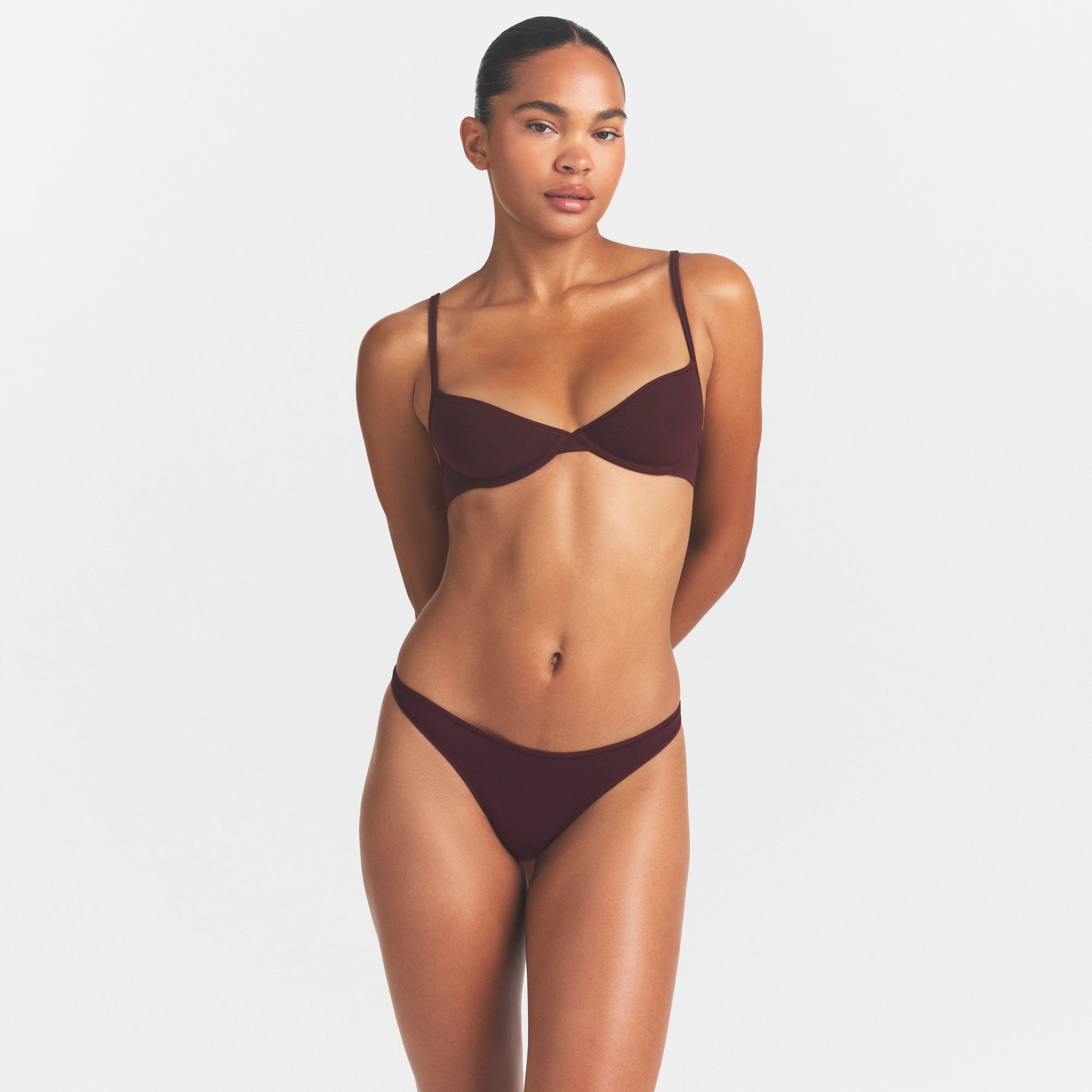 EVERYDAY COTTON THONG | CURRANT ON MODEL @ | FOCUS: 0.0, 1.0, 0.9
