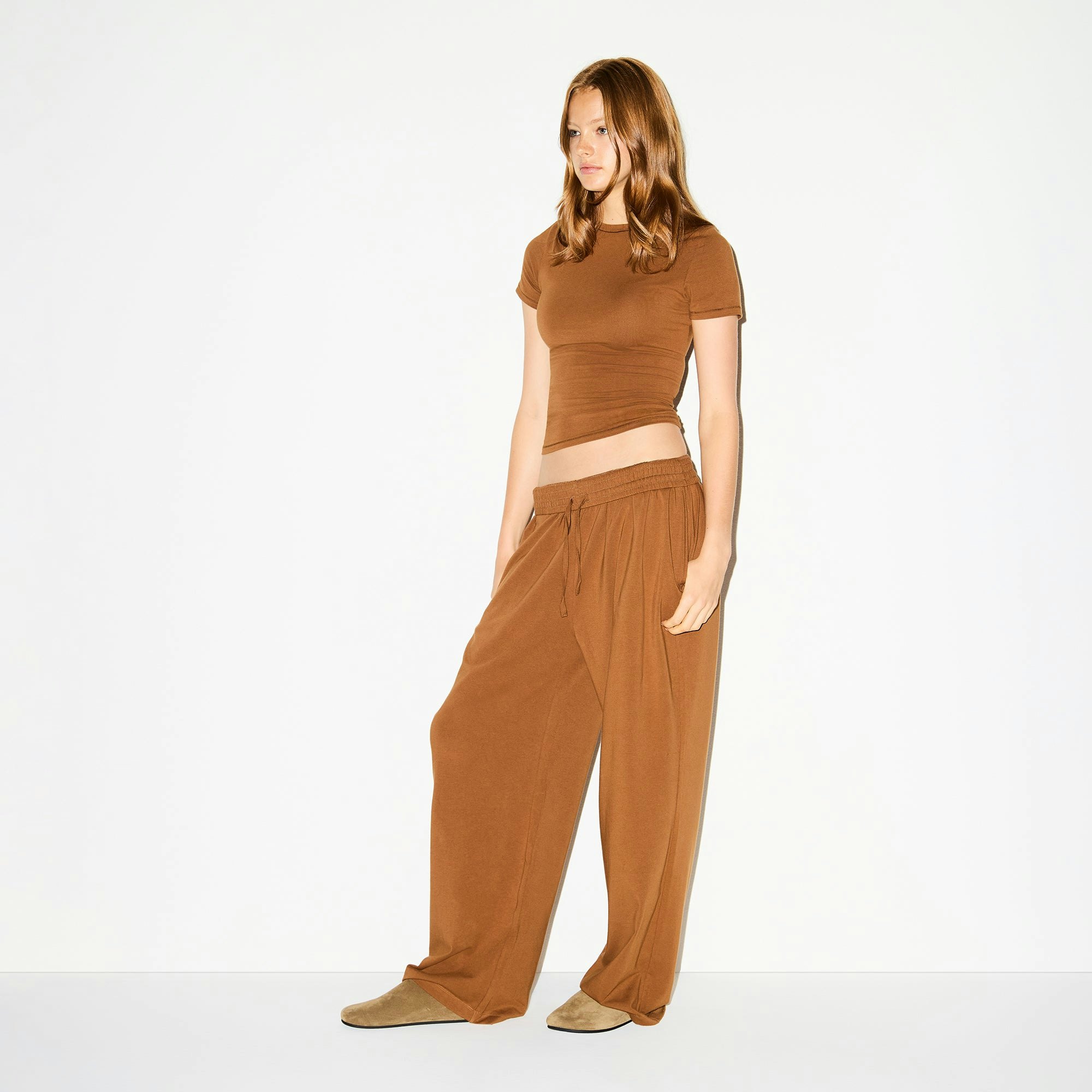 COTTON JERSEY WIDE LEG PANT | CHAI ON A MODEL FRONT VIEW @ | FOCUS: 0.0, 1.0, 0.9