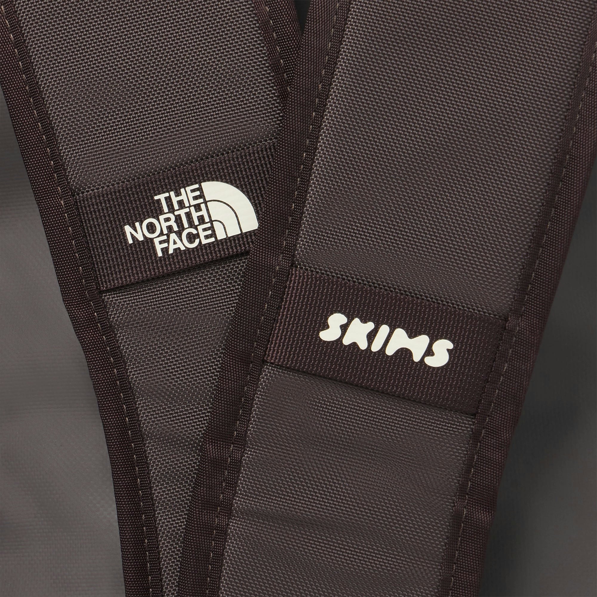 THE NORTH FACE X SKIMS LARGE BASE CAMP DUFFLE BAG | PHOENIX ADDITIONAL FABRIC DETAILS