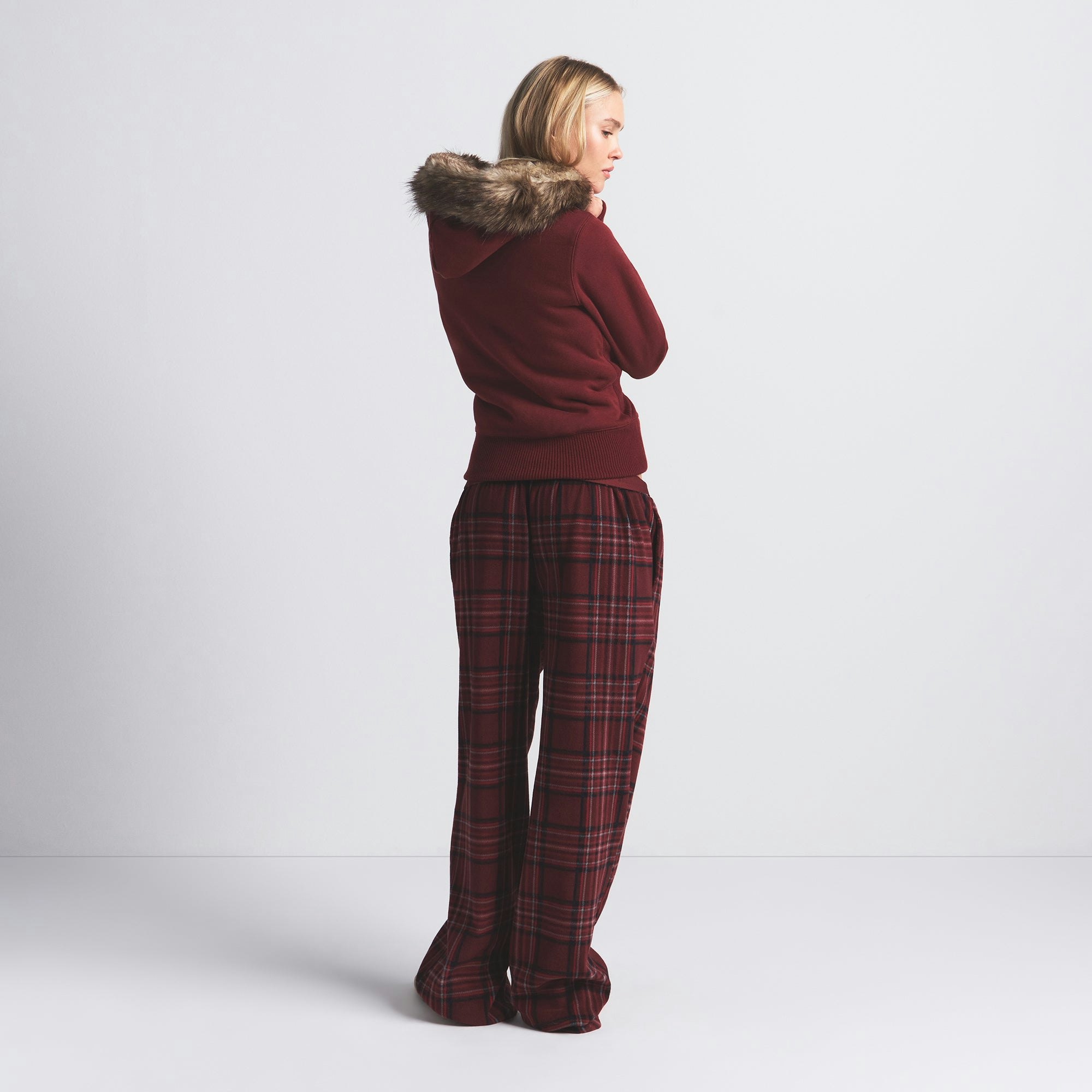 COTTON FLEECE FUR LINED ZIP UP HOODIE | MERLOT ON A MODEL BACK VIEW @ | FOCUS: 0.0, 1.0, 0.9