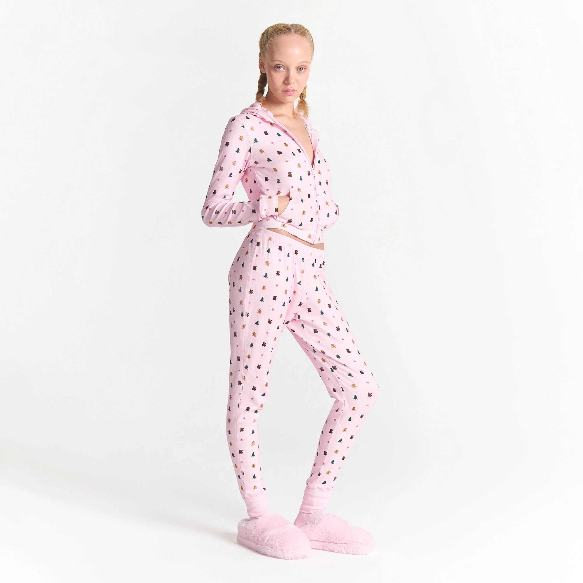 CACTUS PLANT FLEA MARKET X SKIMS PLUSH POINTELLE ZIP UP HOODIE | CHERRY BLOSSOM SNOW PRINT ON A MODEL SIDE VIEW @ | FOCUS: 0.0, 1.0, 0.9