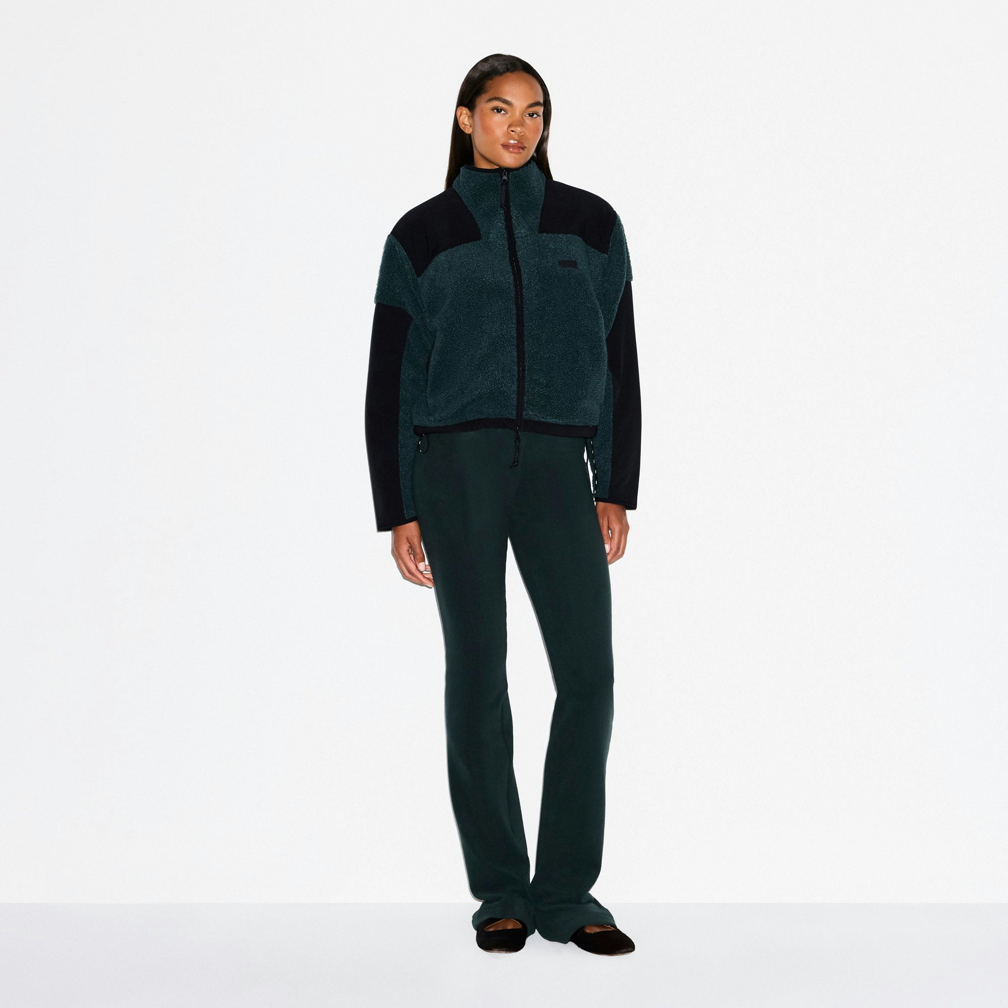 TEDDY BOXY ZIP UP JACKET | DARK TEAL ON A MODEL FRONT VIEW @ | FOCUS: 0.0, 1.0, 0.9