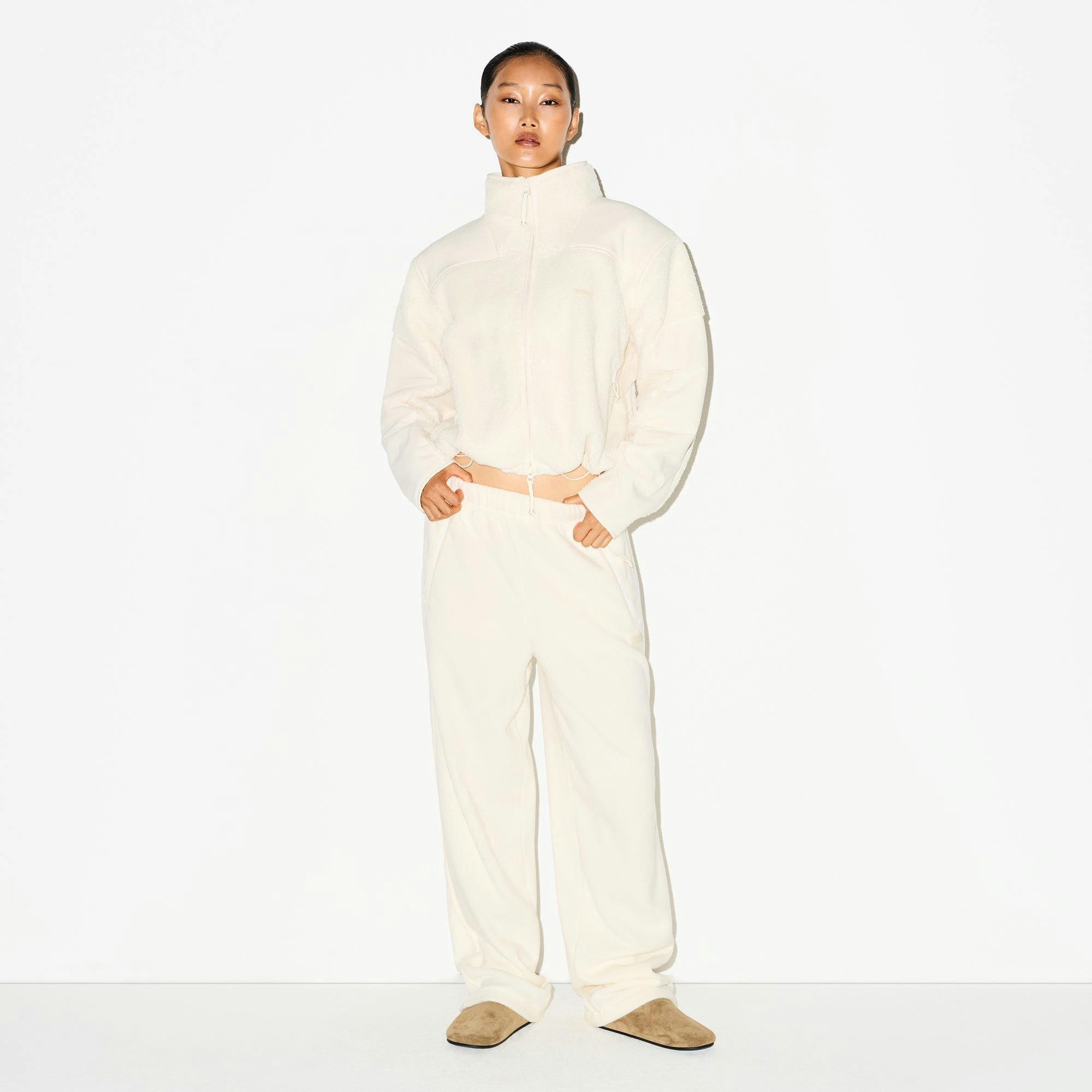 TEDDY BOXY ZIP UP JACKET | ECRU ON A MODEL FRONT VIEW @ | FOCUS: 0.0, 1.0, 0.9