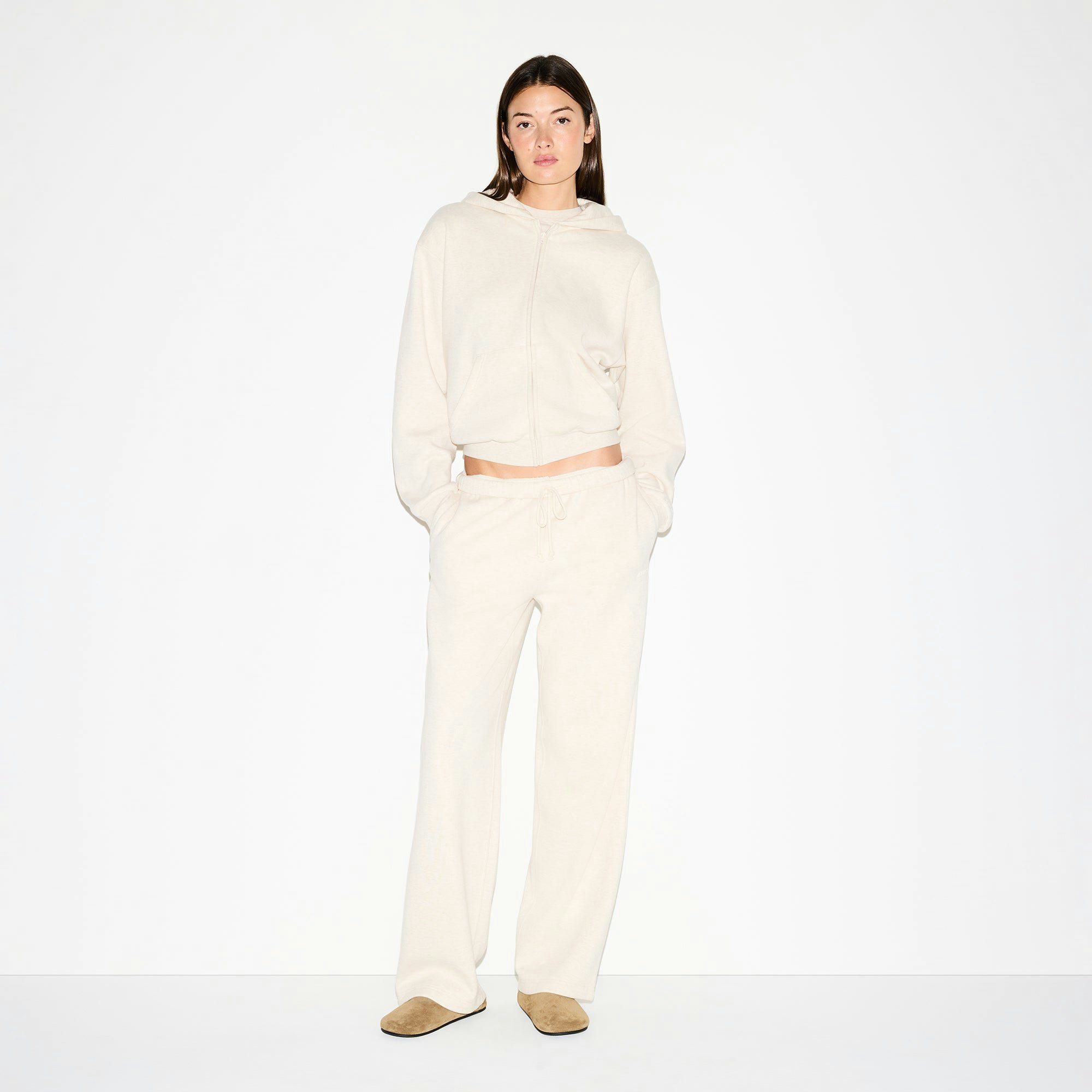 COTTON FLEECE CLASSIC ZIP UP HOODIE | OATMEAL HEATHER ON A MODEL FRONT VIEW @ | FOCUS: 0.0, 1.0, 0.9