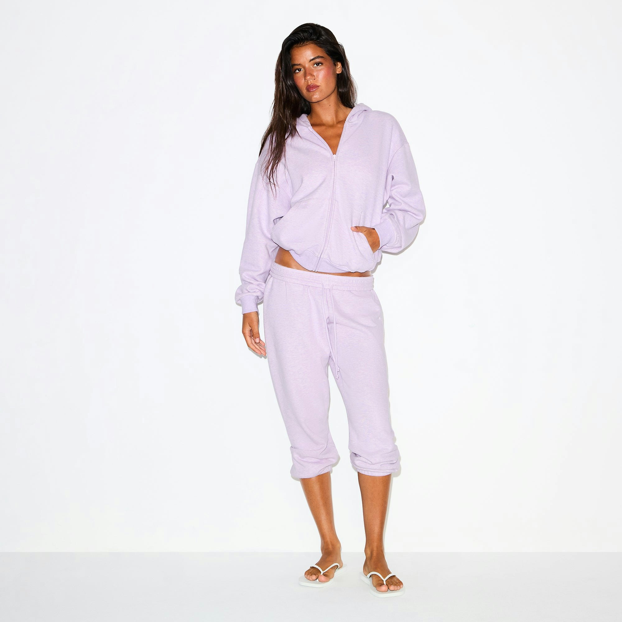 COTTON FLEECE CLASSIC ZIP UP HOODIE | PURPLE HEATHER ON A MODEL FRONT VIEW @ | FOCUS: 0.0, 1.0, 0.9