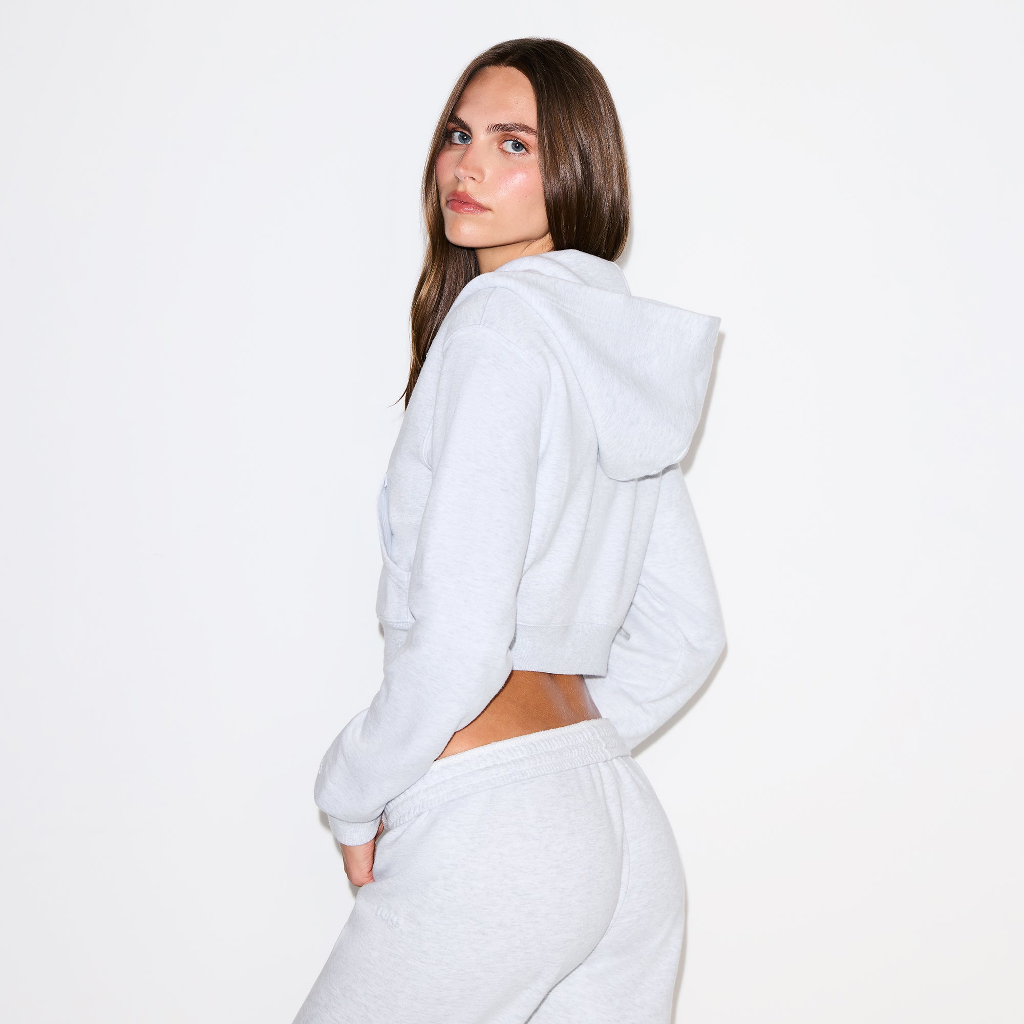 【SKIMS】限定☆コットンフリース フーディー＆ショートセット COTTON FLEECE SHRUNKEN ZIP UP HOODIE | BARELY PINK