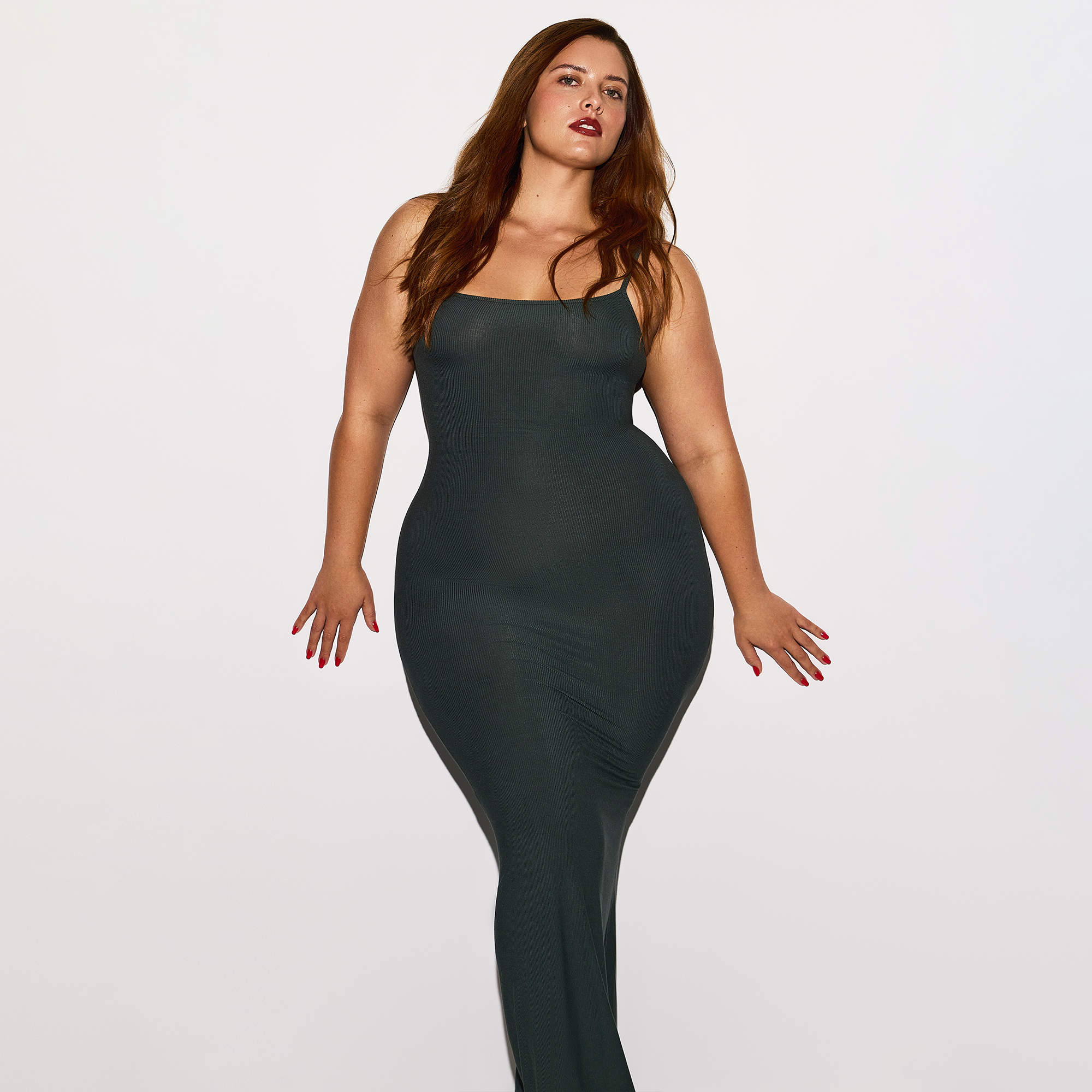 キム監修 【SKIMS】 LOUNGE LONG SLIP DRESS☆ラウンジ ウェア SOFT LOUNGE LONG SLIP DRESS | ONYX