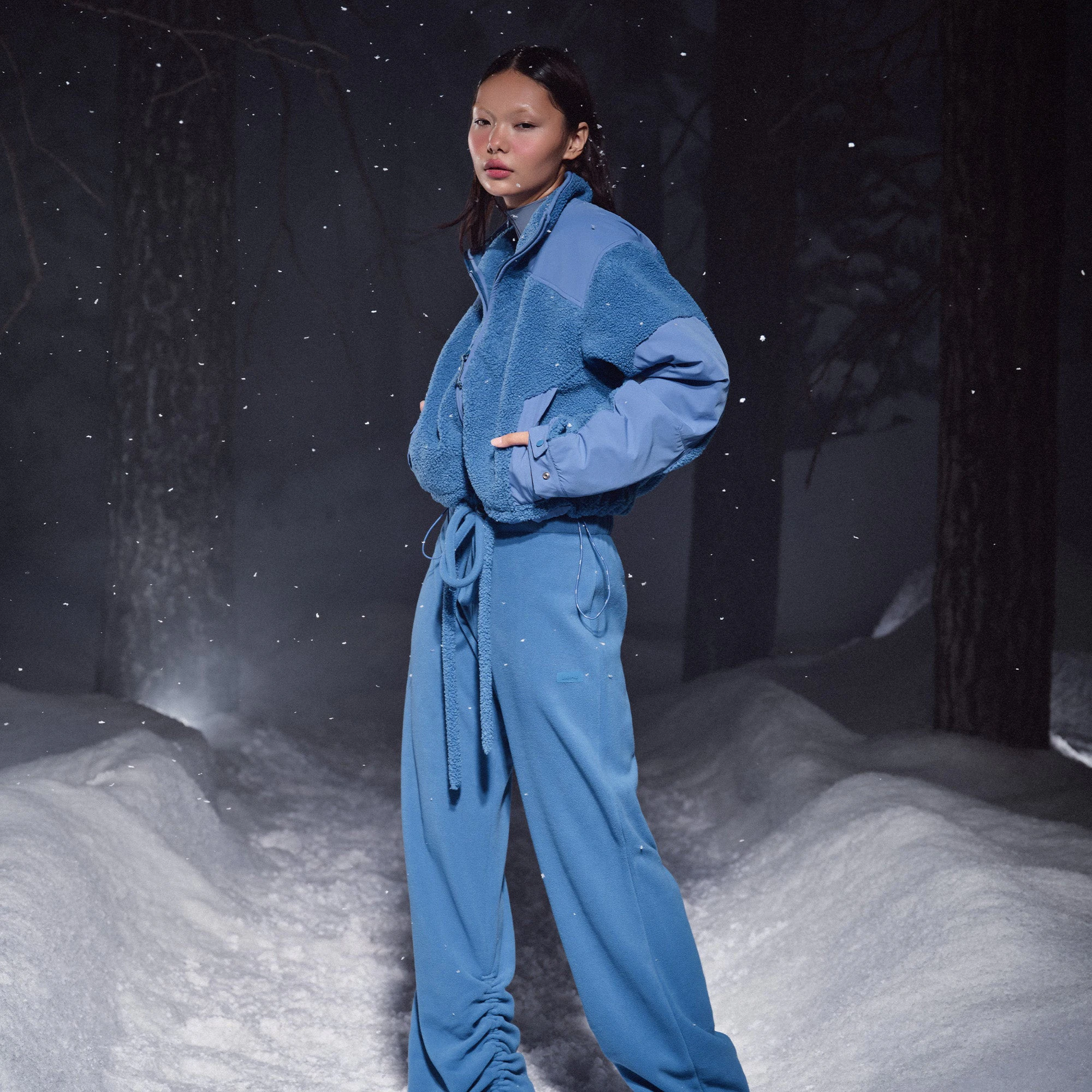 FLEECE LOUNGE CAMPAIGN IMAGERY