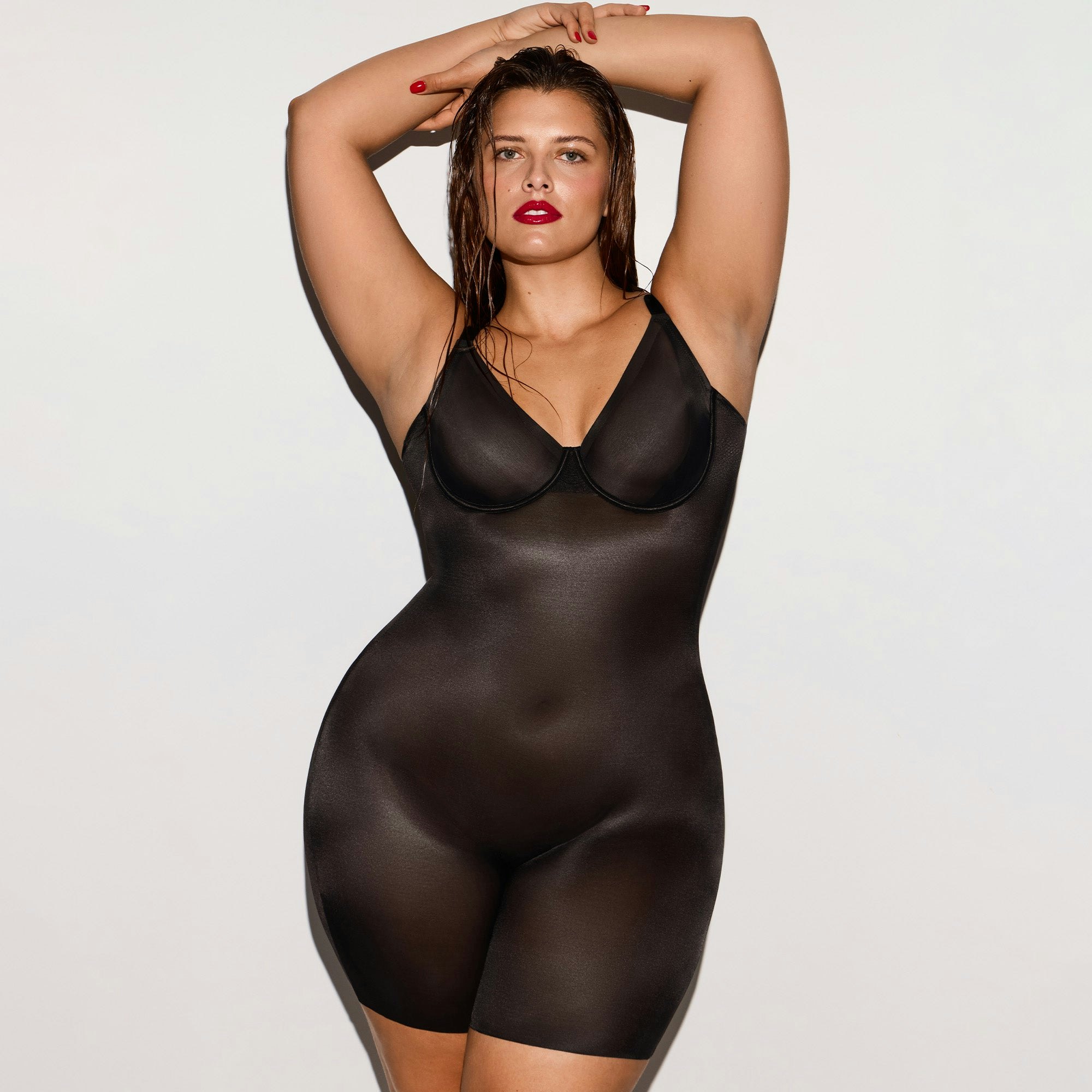 NEW SKIMS SHAPEWEAR CAMPAIGN IMAGERY