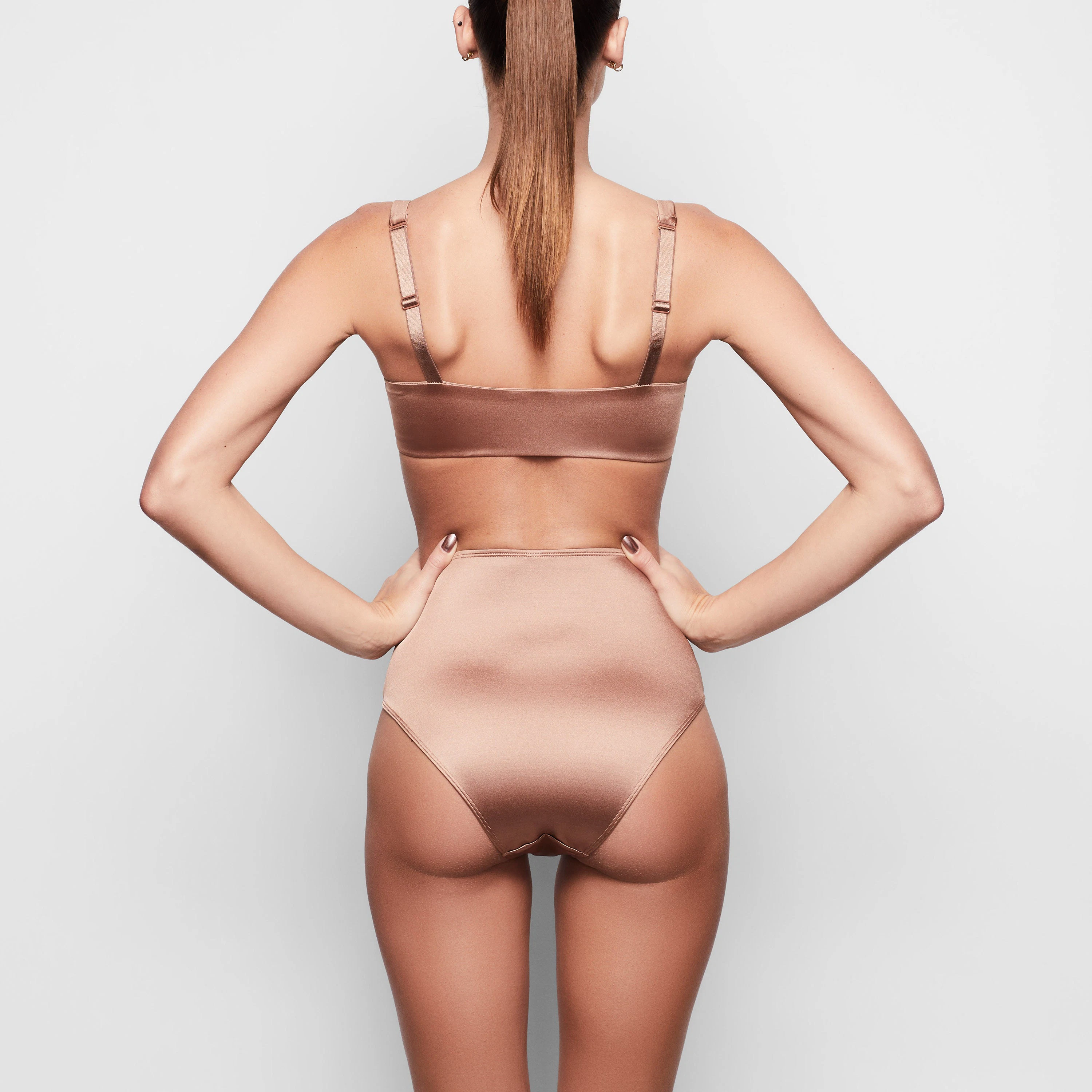 STRETCH SATIN BRALETTE DESERT CLAY_03