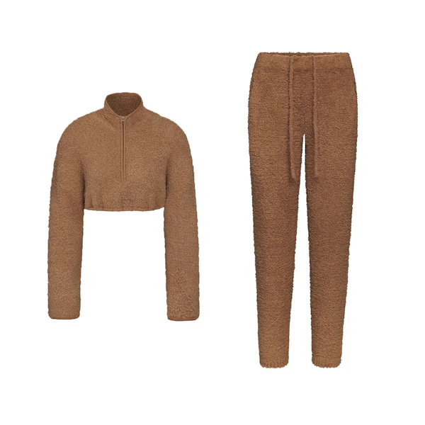 THE COZY SELFIE WORTHY BUNDLE