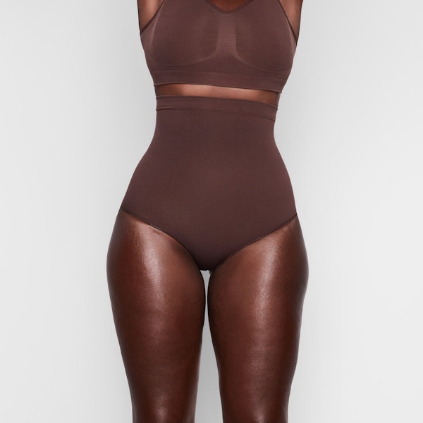 SEAMLESS SCULPT HIGH-WAISTED BRIEF WORN BY A MODEL IN FRONT VIEW | SEE: M, L, XL