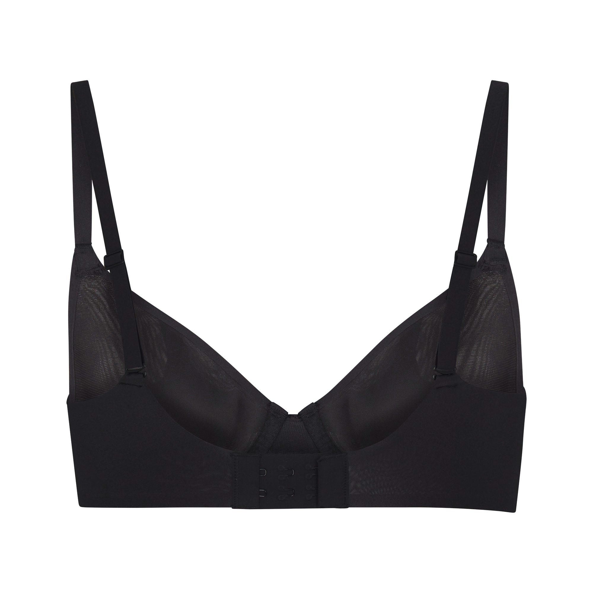 WEIGHTLESS DEMI BRA LAYS FLAT ON A WHITE BACKGROUND | FLT