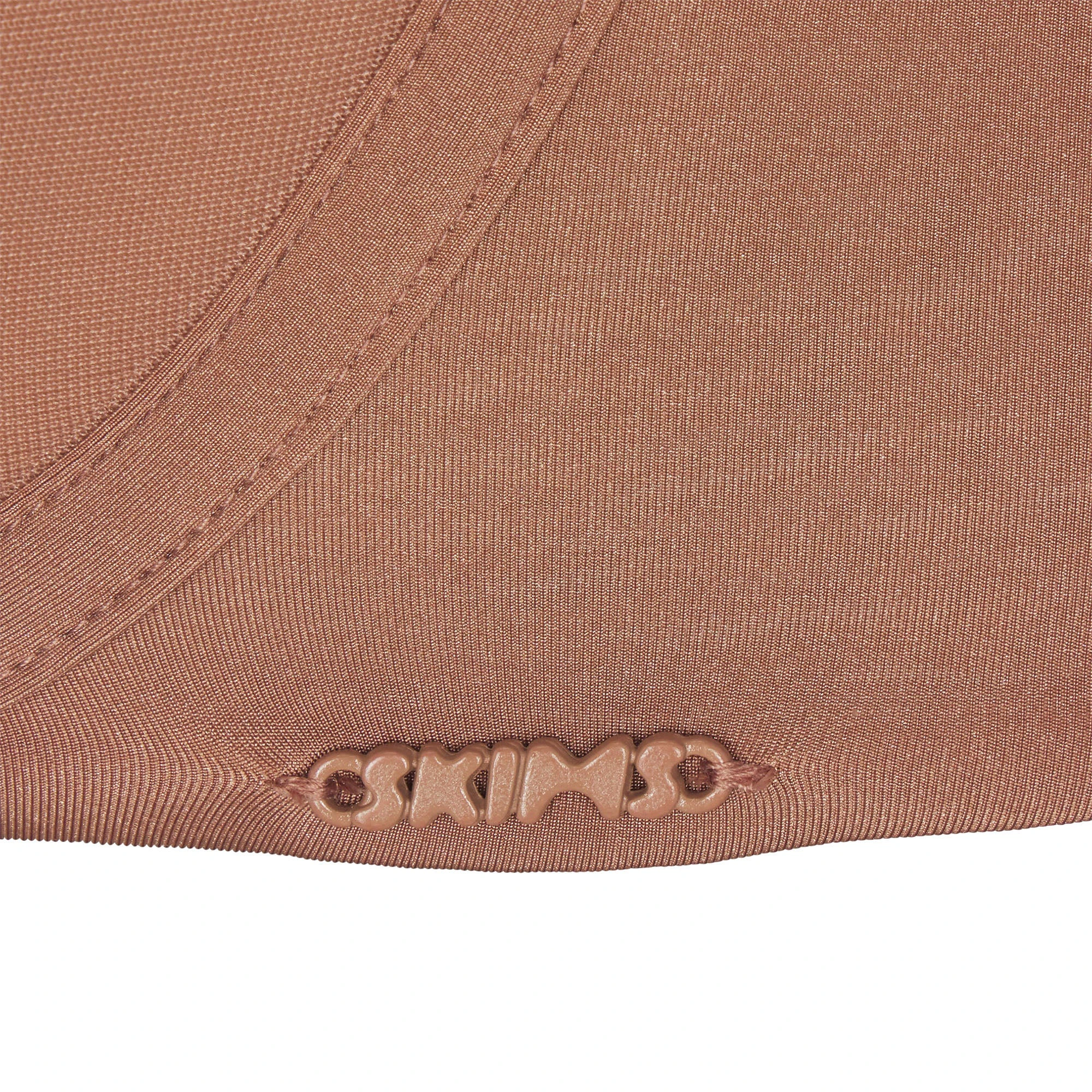 WEIGHTLESS DEMI BRA ADDITIONAL FABRIC DETAILS