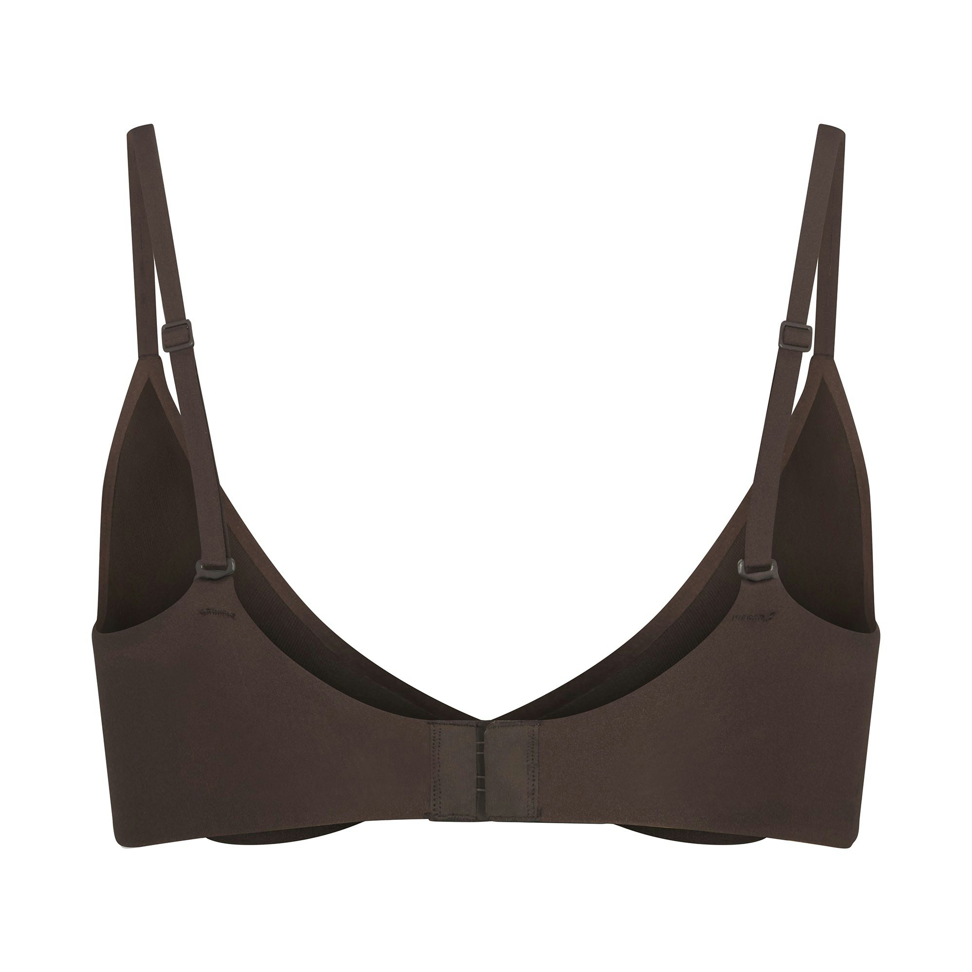 WEIGHTLESS SCOOP BRA LAYS FLAT ON A WHITE BACKGROUND | FLT