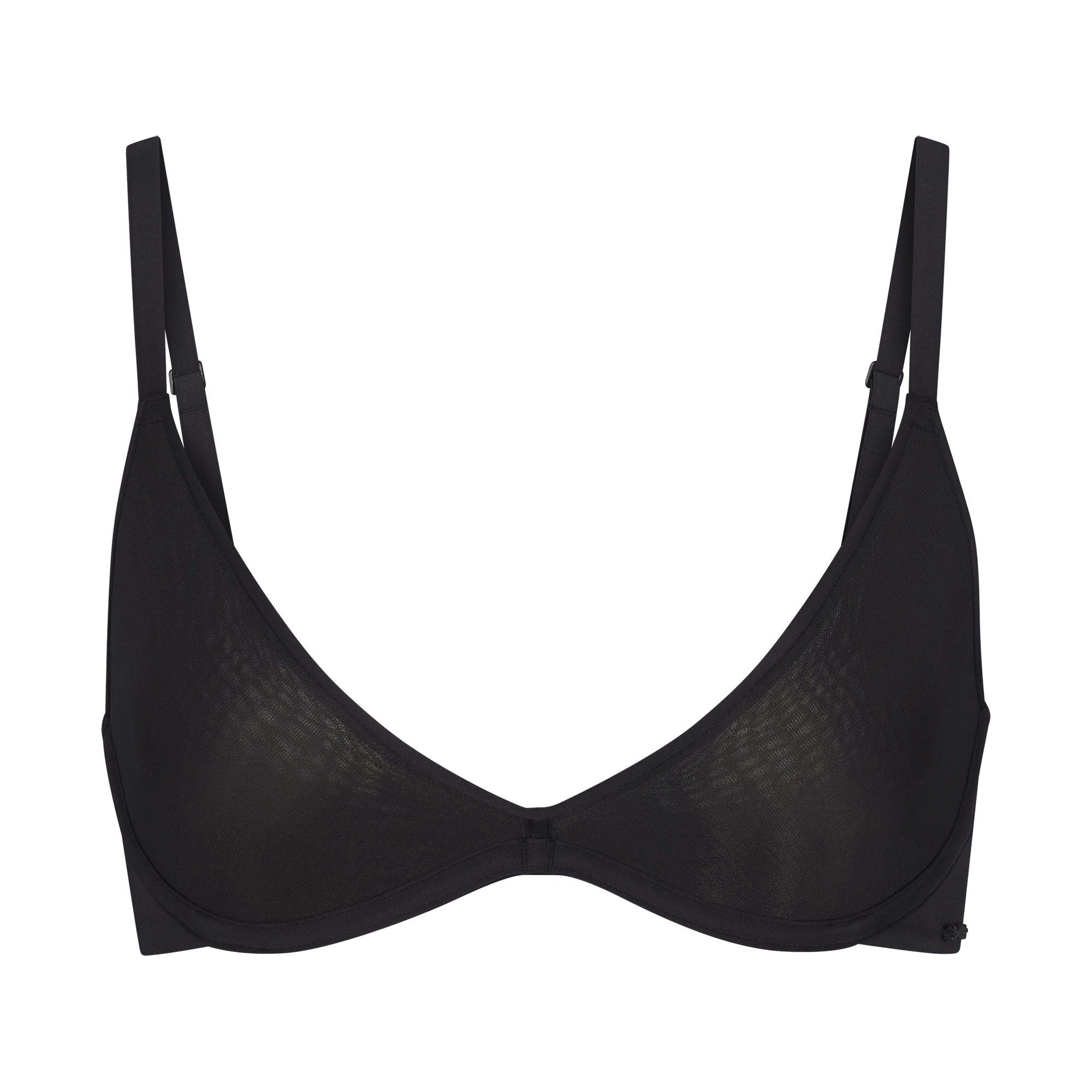WEIGHTLESS SCOOP BRA | ONYX (SCOOP BRAS) LAYS FLAT ON A WHITE BACKGROUND | FLT