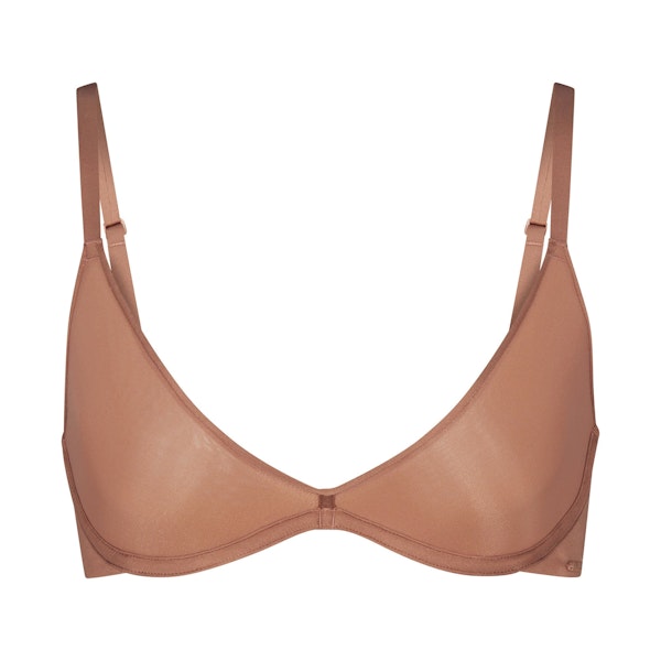 WEIGHTLESS SCOOP BRA | SIENNA (SCOOP BRAS) LAYS FLAT ON A WHITE BACKGROUND | FLT