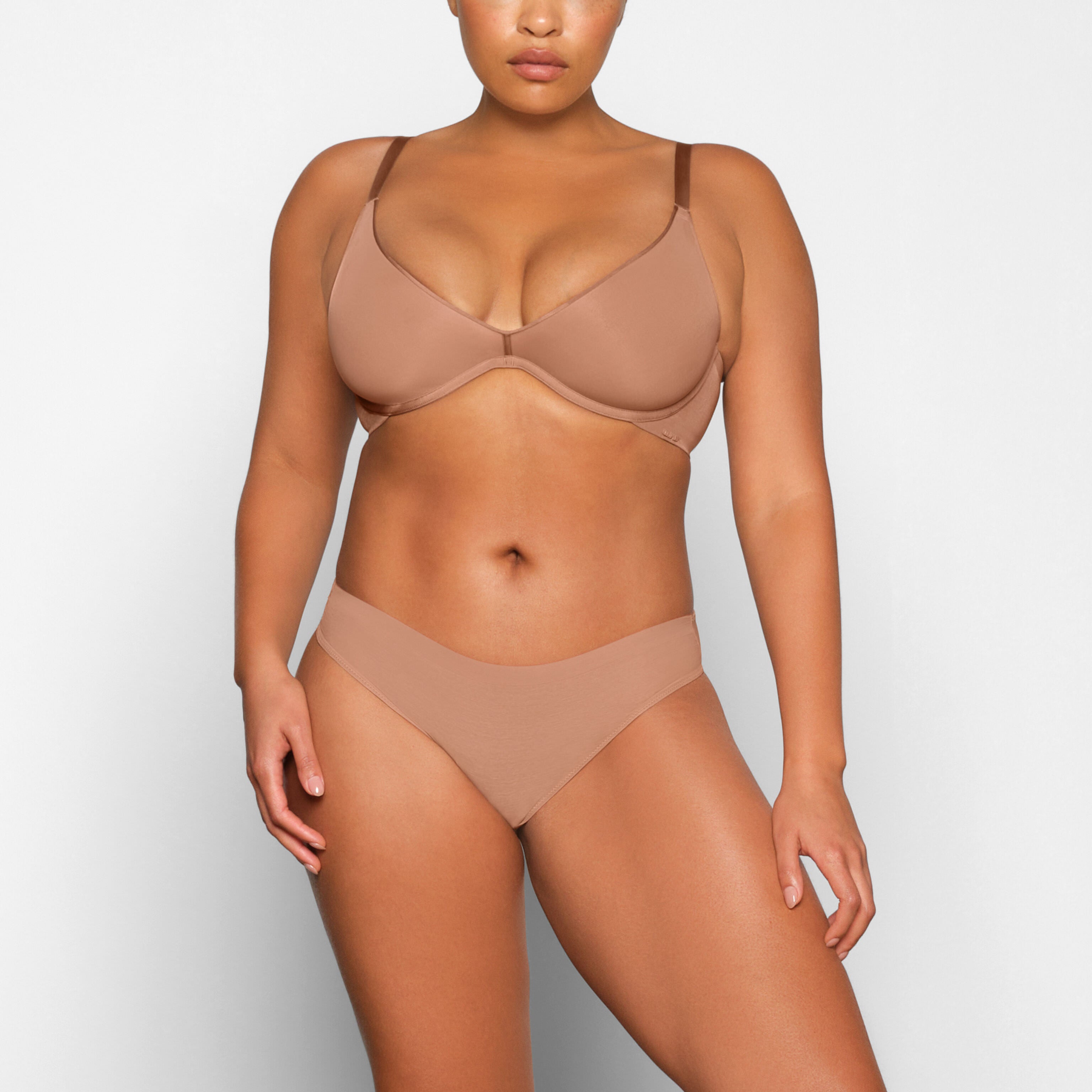 SKIMS LACE UNLINED SCOOP BRA | FUCHSIA