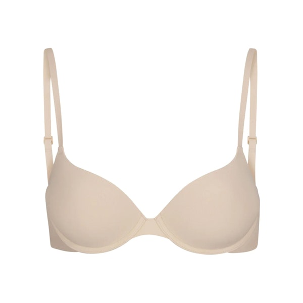 FITS EVERYBODY PUSH-UP BRA | SAND (DEMI BRAS) LAYS FLAT ON A WHITE BACKGROUND | FLT
